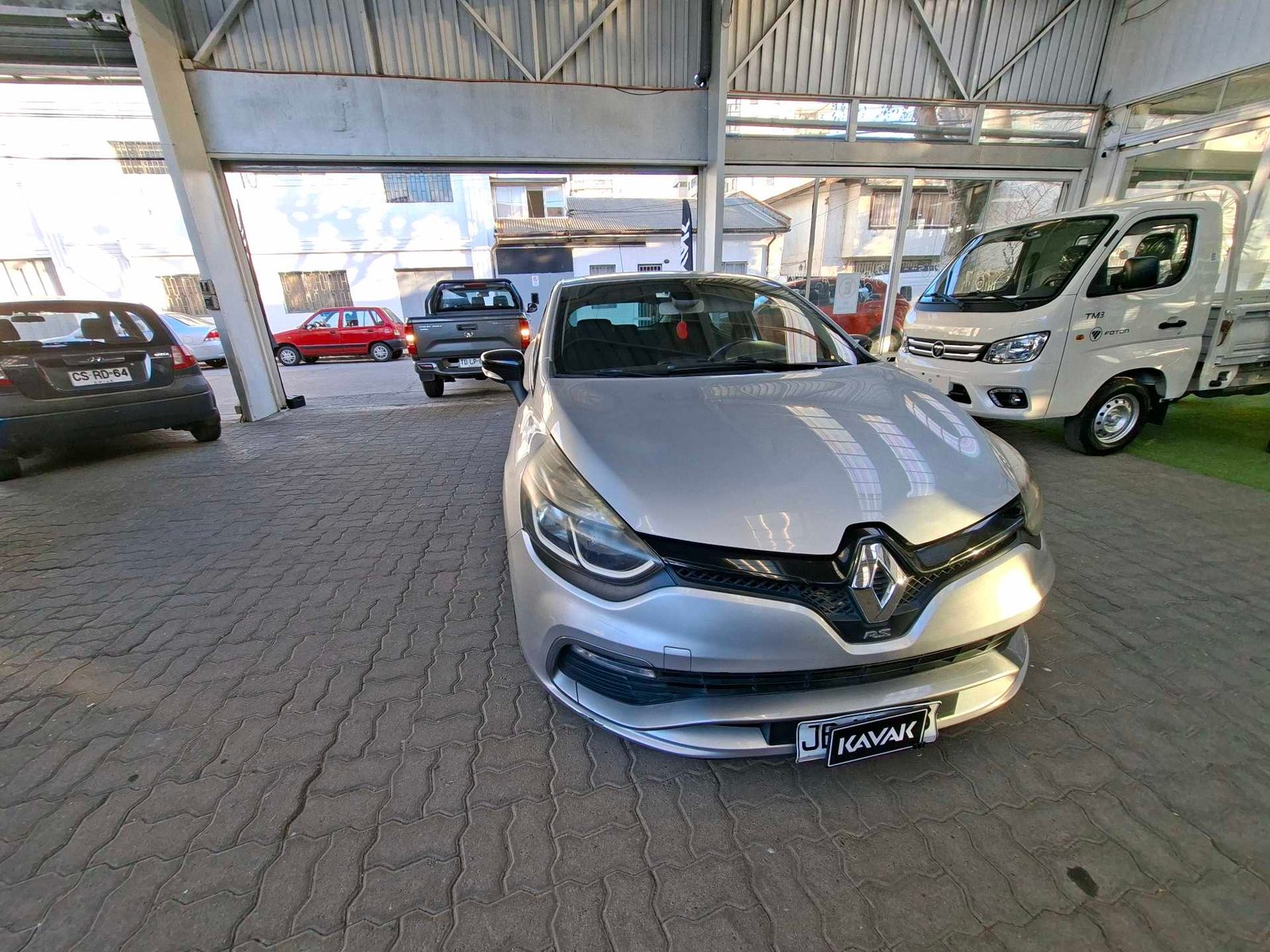 Renault Clio 2016 - Foto 3 de 4