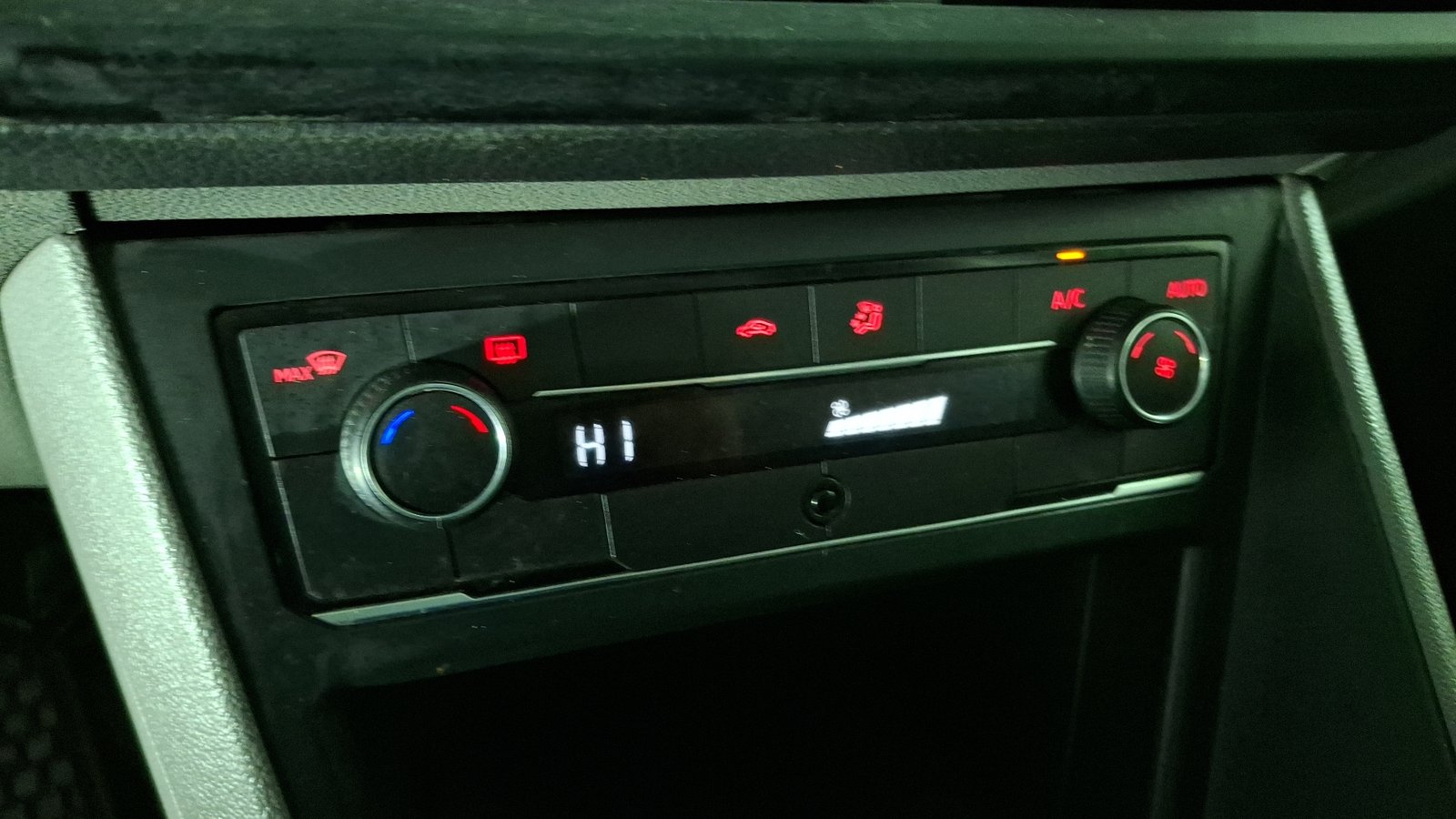 Volkswagen Polo 2021 - Imagen 14 de 15
