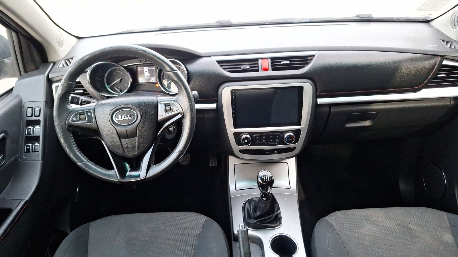 Jac T8 2023 - Imagen 6 de 14