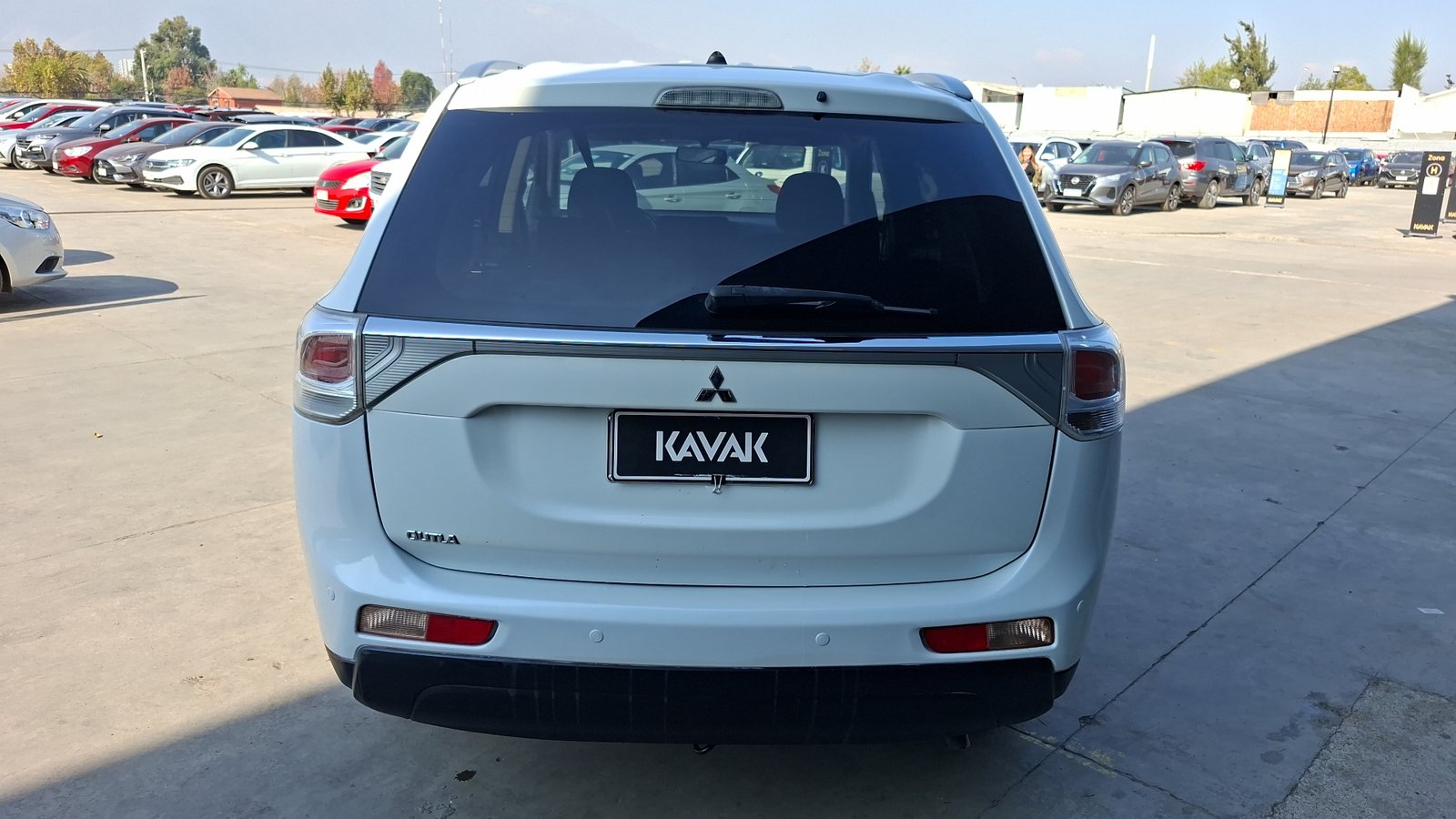 Mitsubishi Outlander 2015 - Imagen 3 de 14