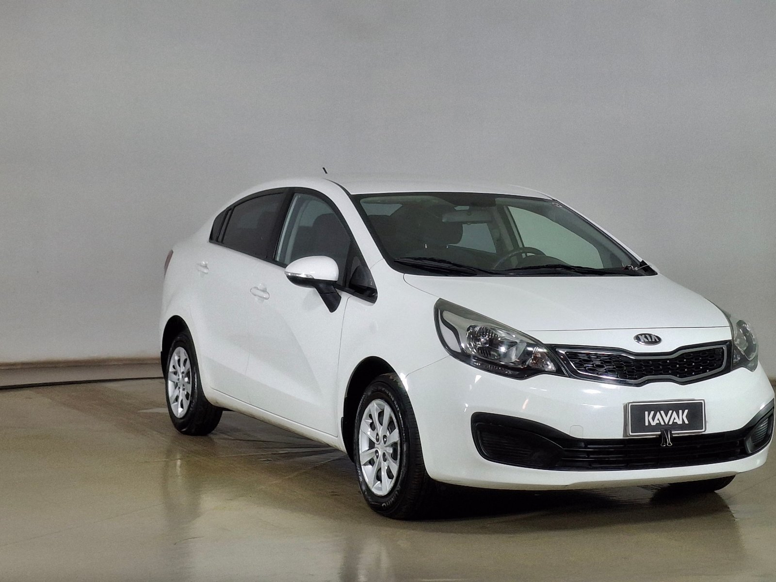 Kia RIO 4 2013 - Foto 3 de 15
