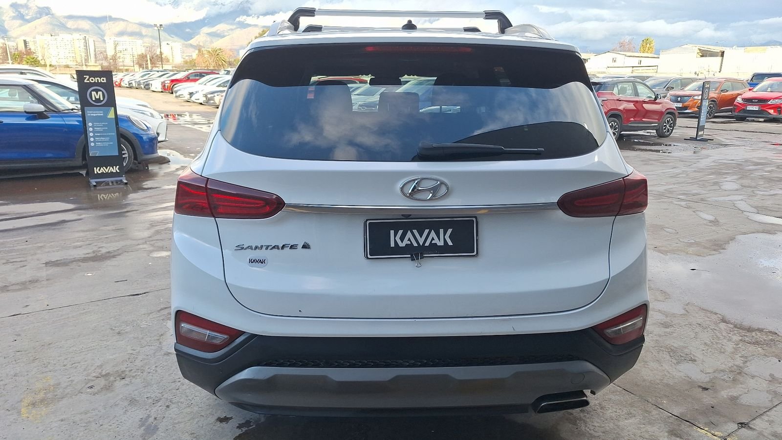 Hyundai Santa Fe 2019 - Imagen 3 de 16