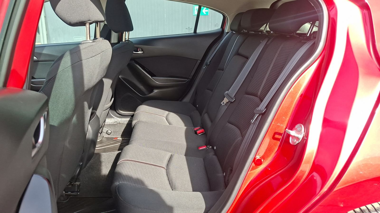 Mazda Mazda 3 2017 - Imagen 15 de 16