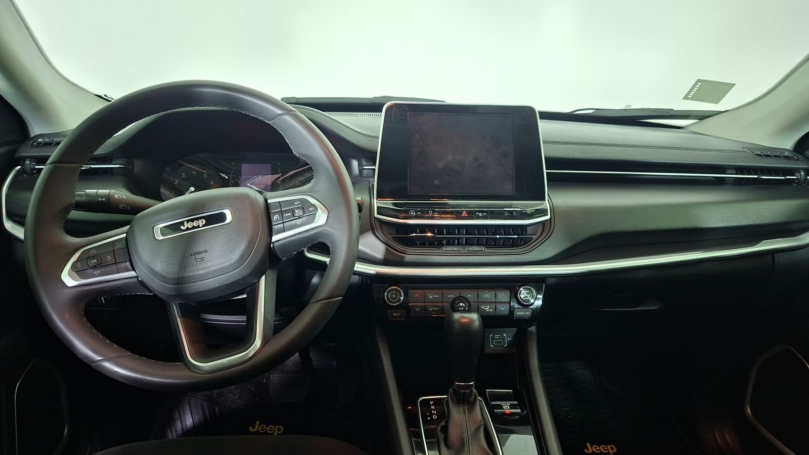 Jeep Compass 2023 - Imagen 8 de 17