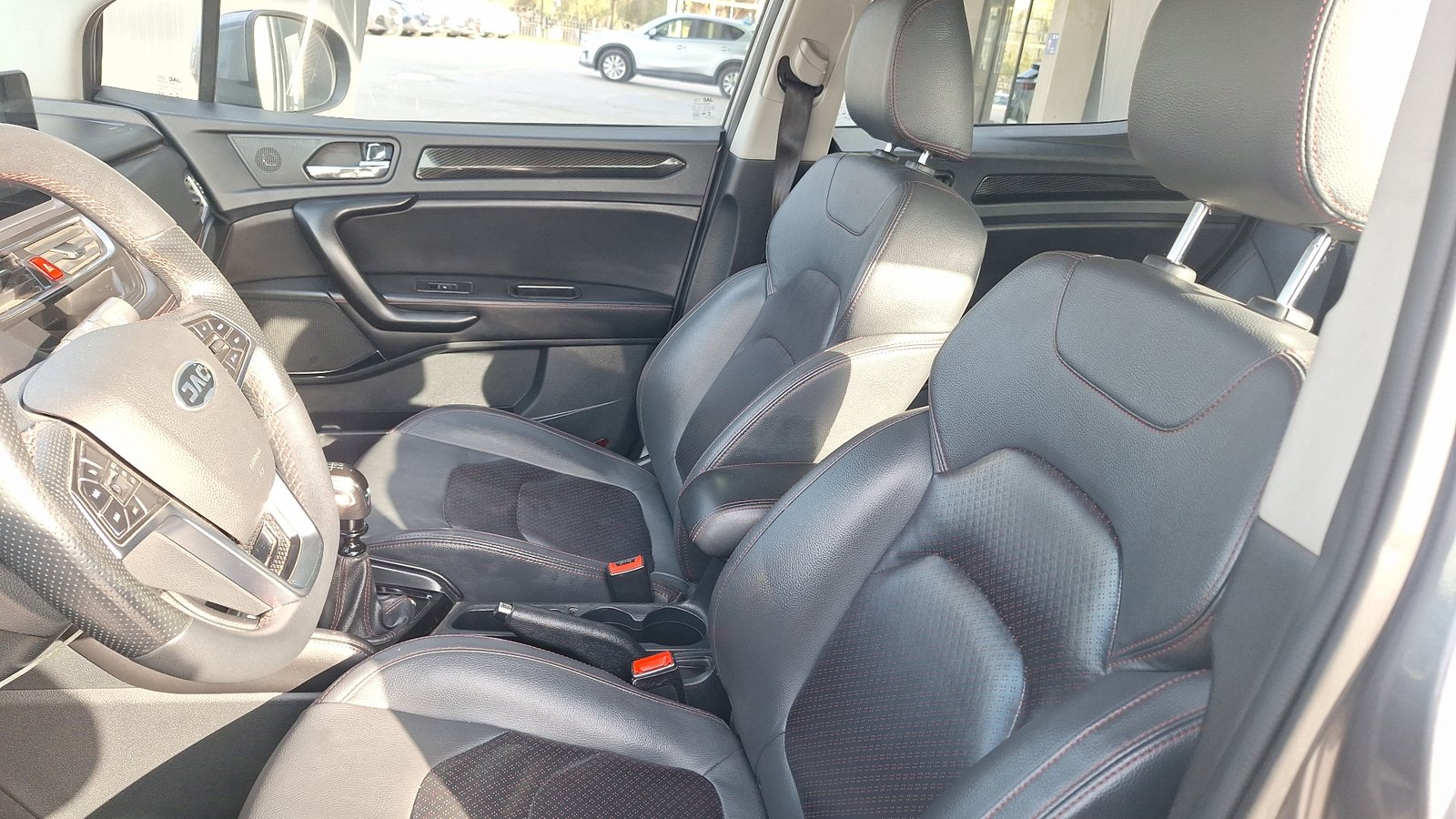 Jac JS3 2023 - Imagen 15 de 16