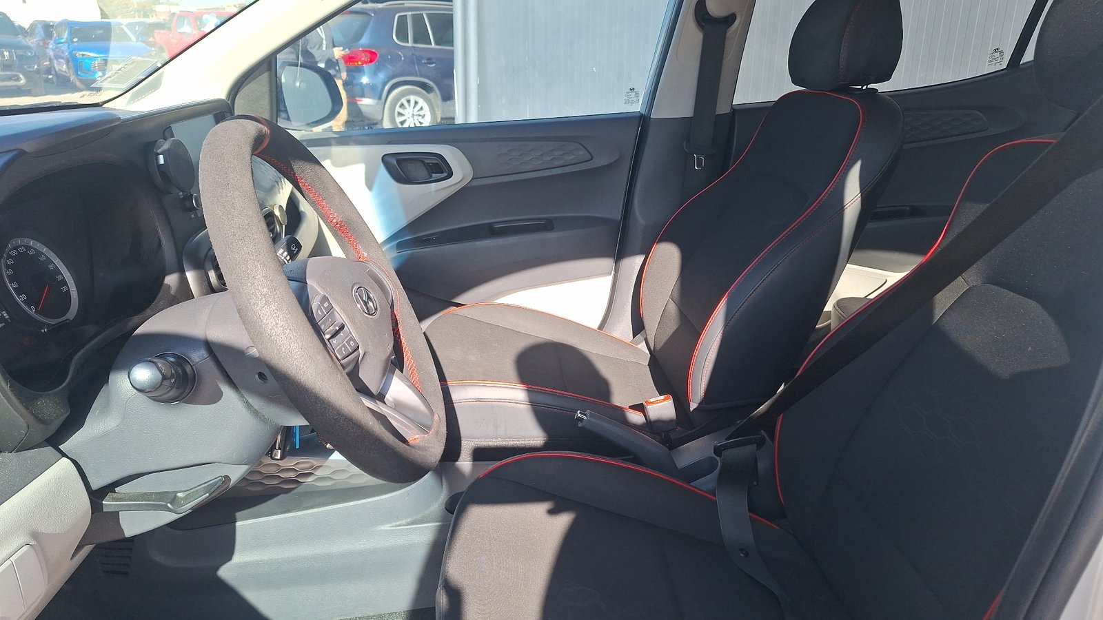 Hyundai Grand I10 2022 - Imagen 14 de 15