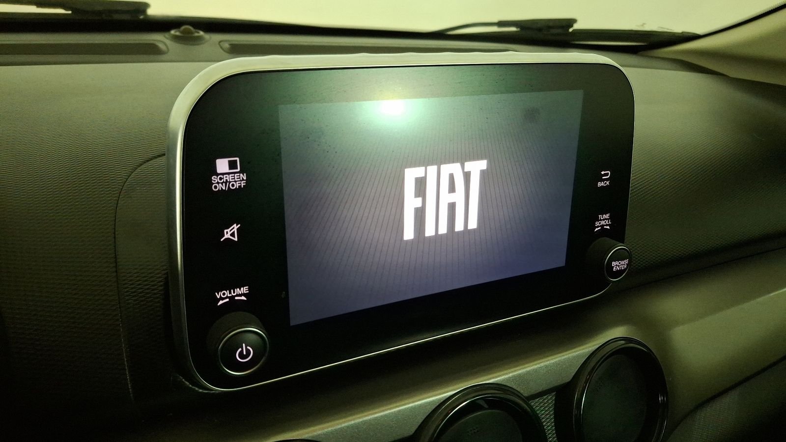 Fiat Cronos 2022 - Imagen 10 de 16