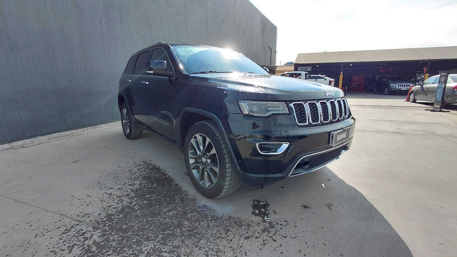 Jeep Grand Cherokee 2018 - Foto 3 de 4