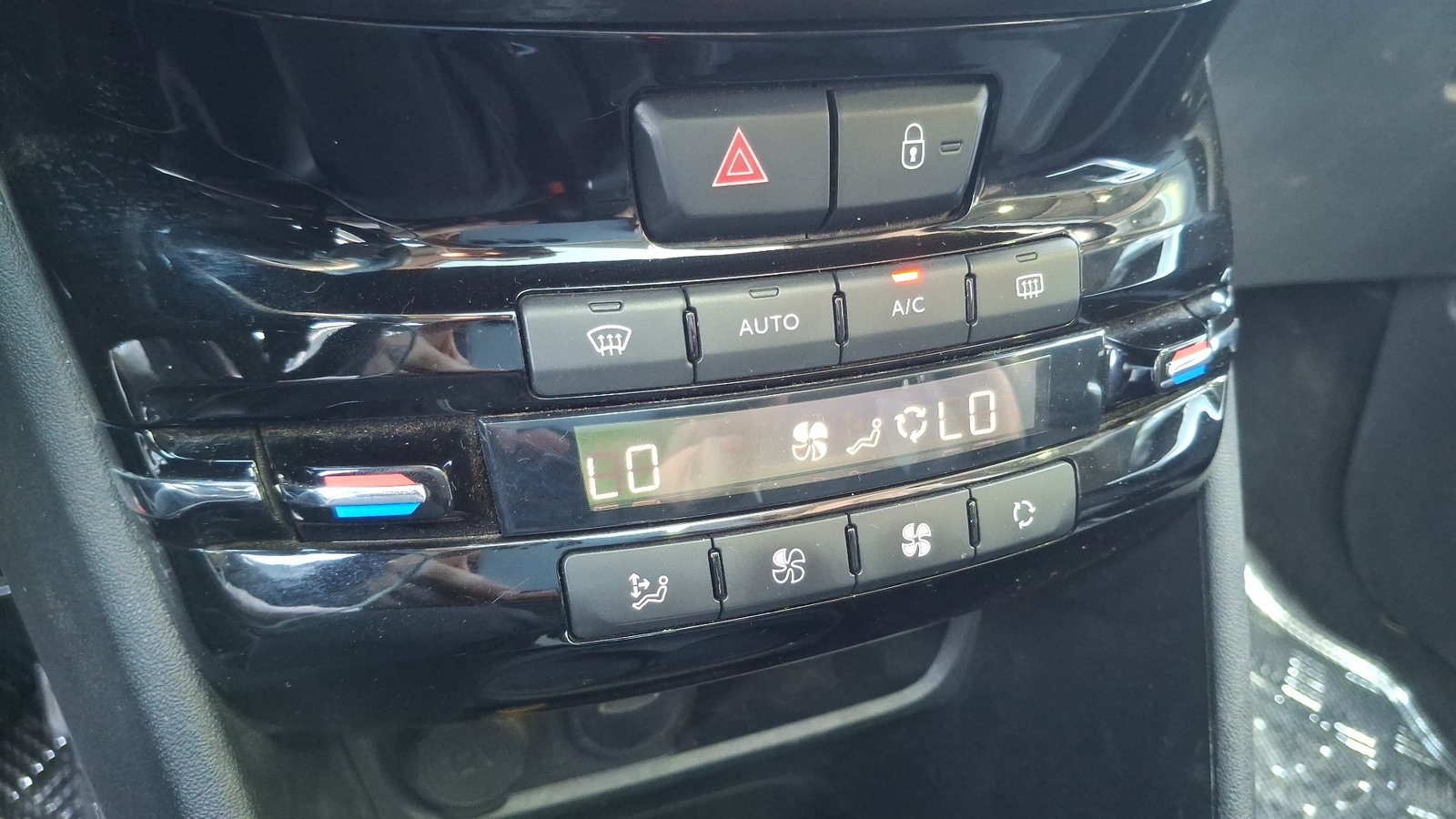 Peugeot 2008 2020 - Imagen 17 de 18