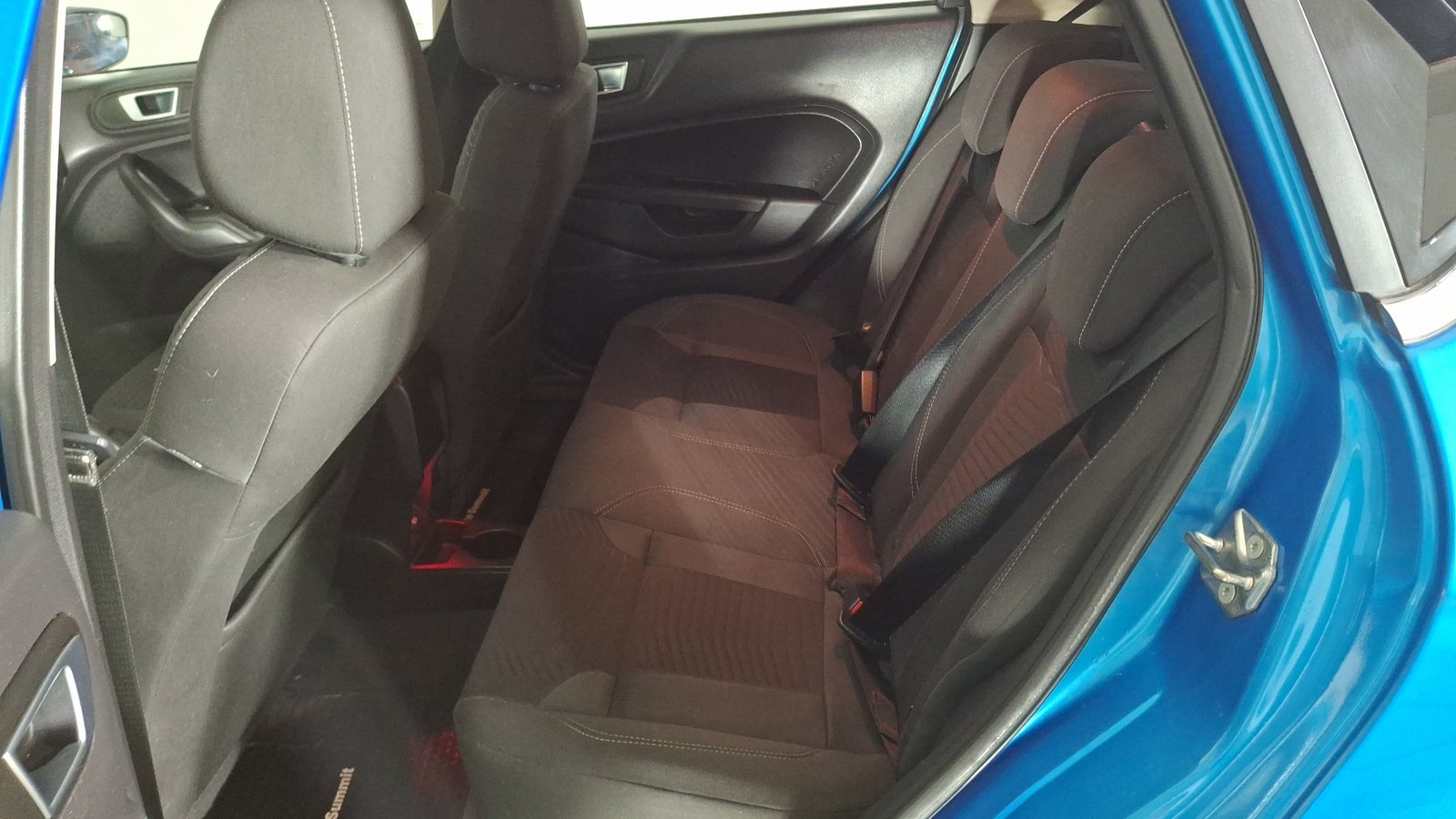 Ford Fiesta 2015 - Imagen 14 de 16