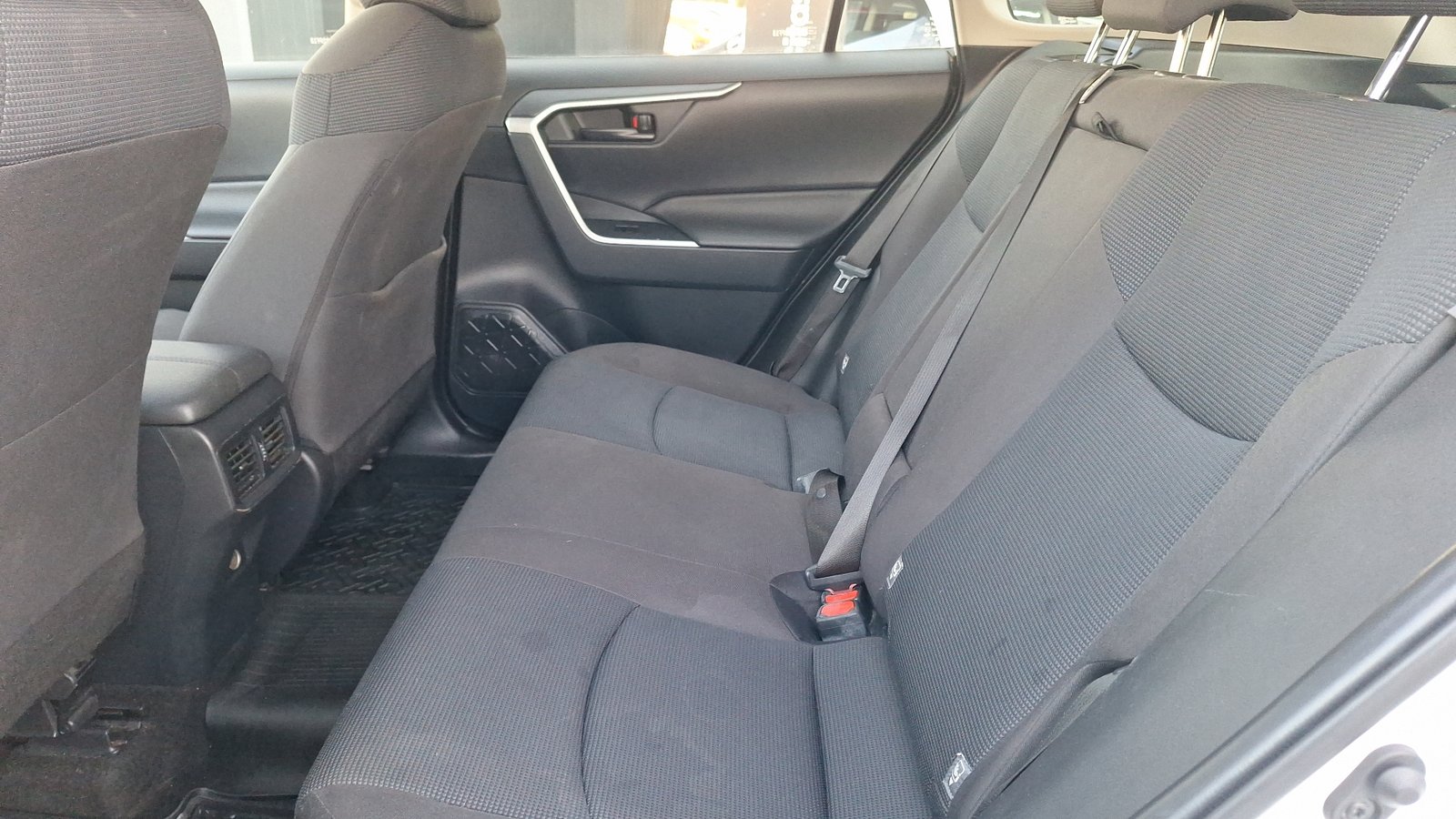 Toyota RAV4 2021 - Imagen 13 de 15