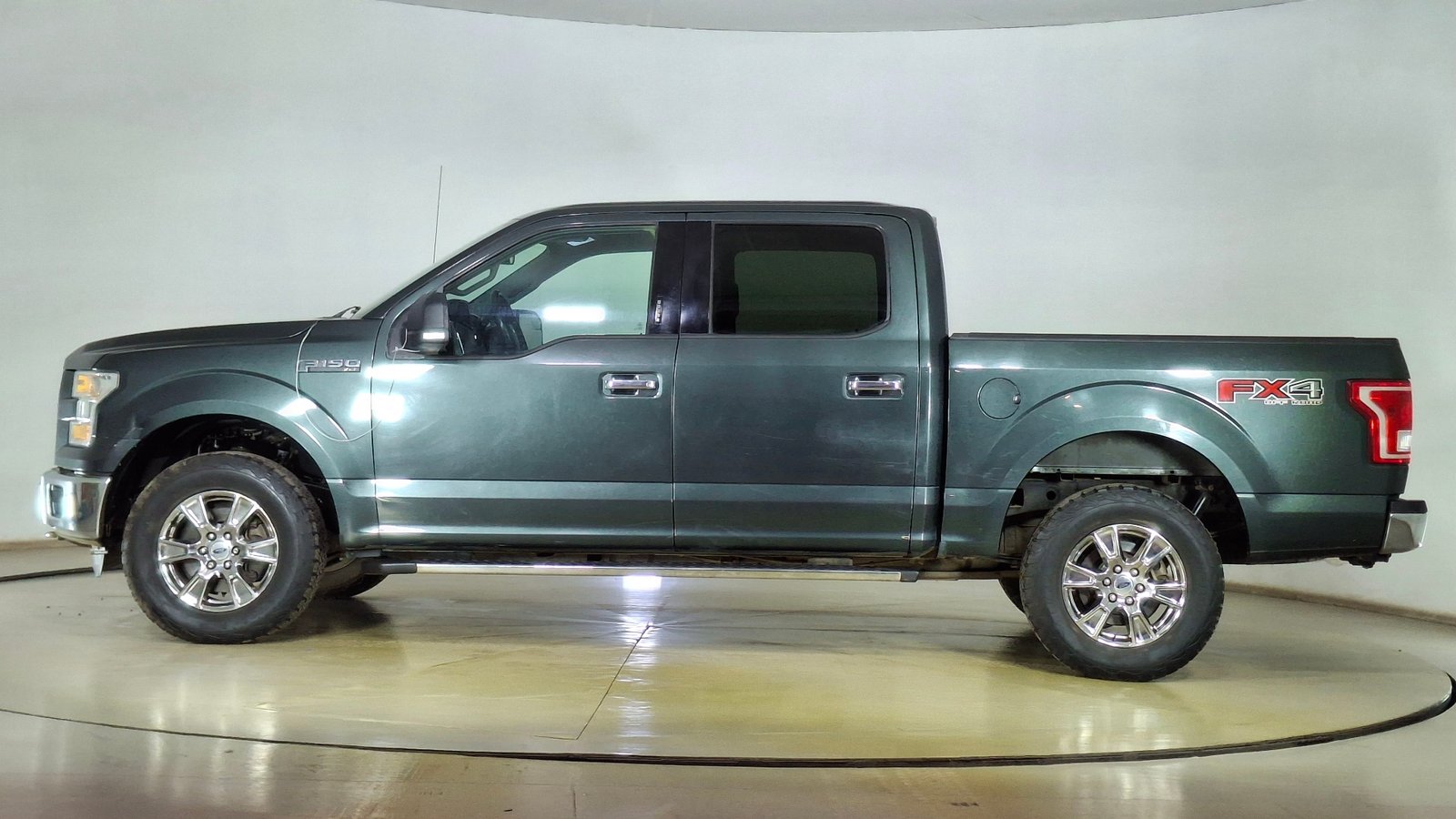 Ford F-150 2016 - Imagen 7 de 16