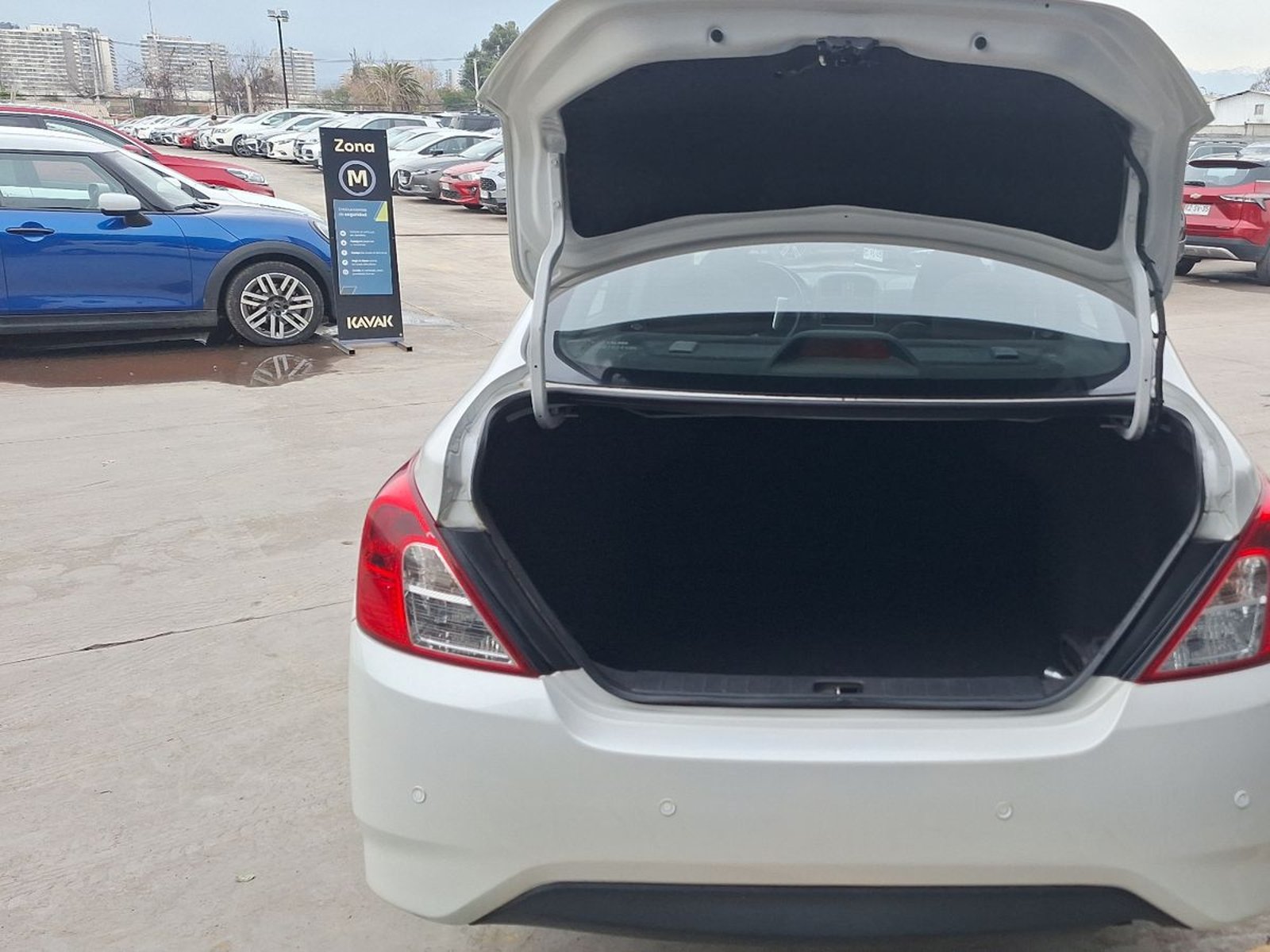 Nissan Versa 2019 - Foto 4 de 14