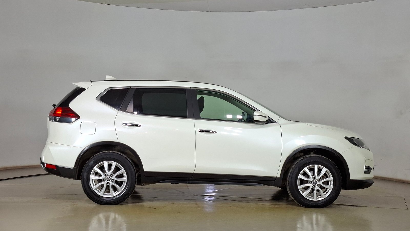 Nissan X-Trail 2023 - Imagen 4 de 17
