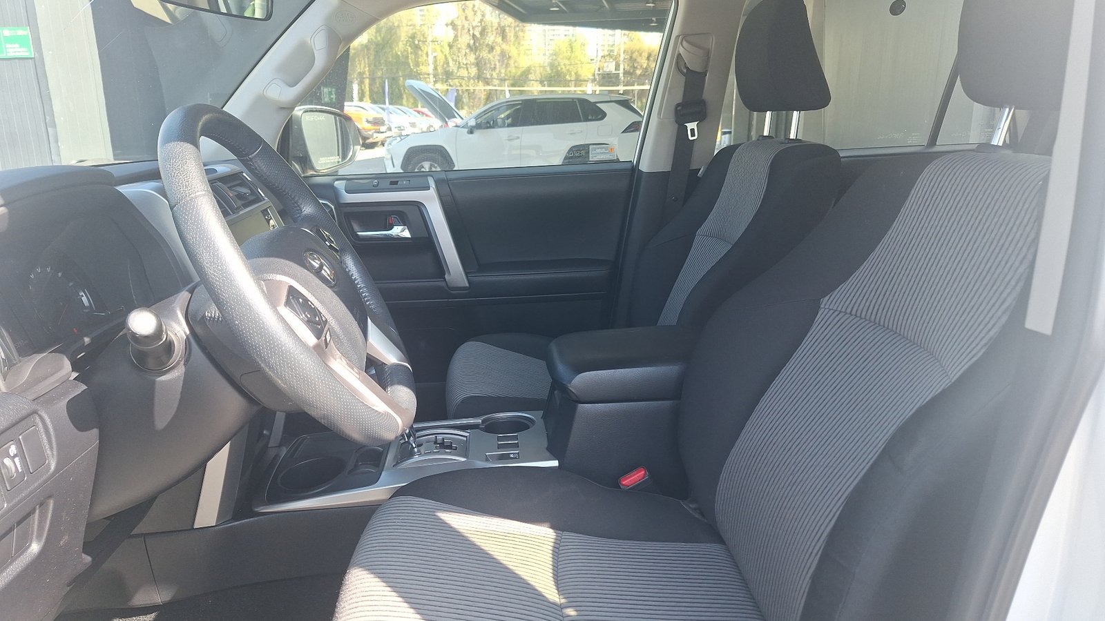 Toyota 4Runner 2022 - Imagen 15 de 16