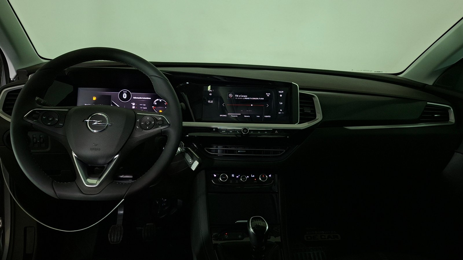 Opel Grandland 2025 - Imagen 8 de 17