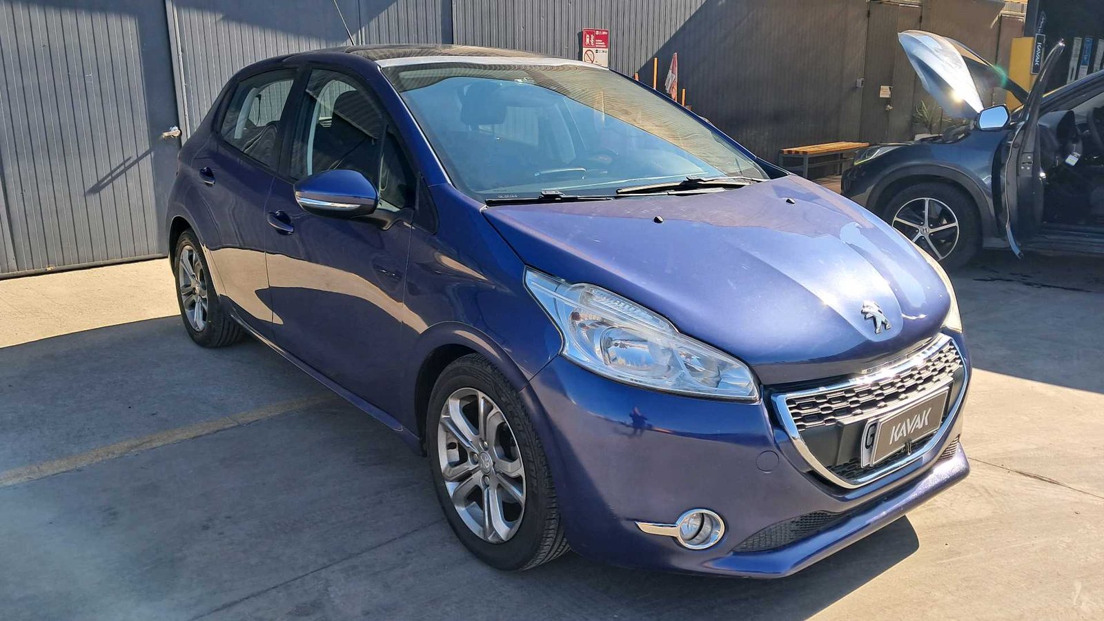 Peugeot 208 2014 - Foto 3 de 4