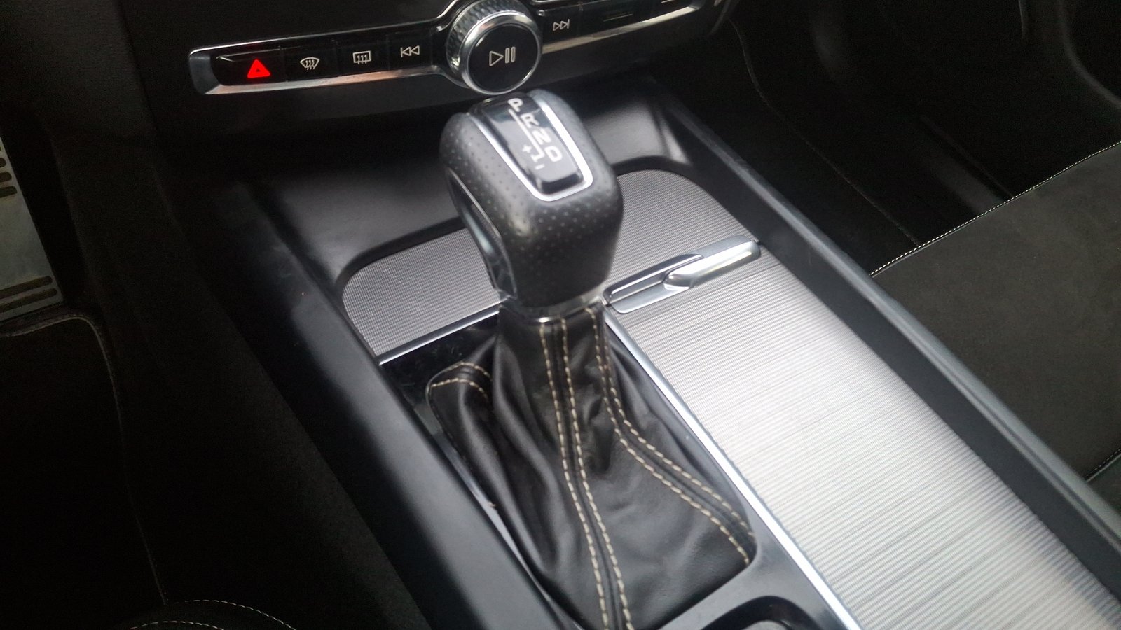 Volvo XC60 2018 - Imagen 11 de 17