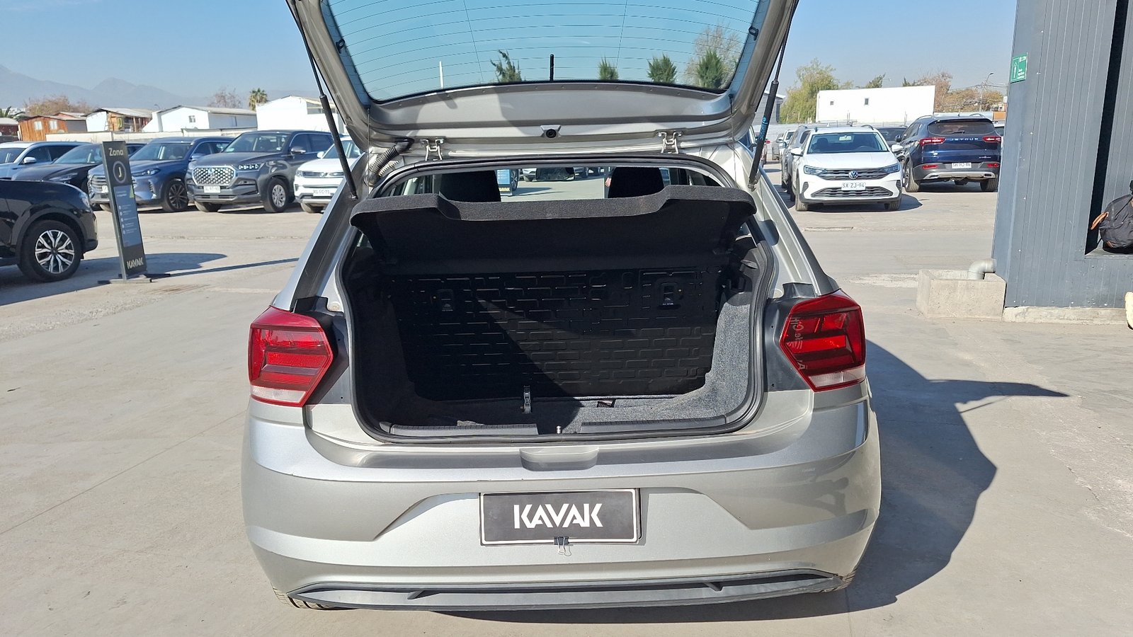 Volkswagen Polo 2021 - Foto 4 de 14
