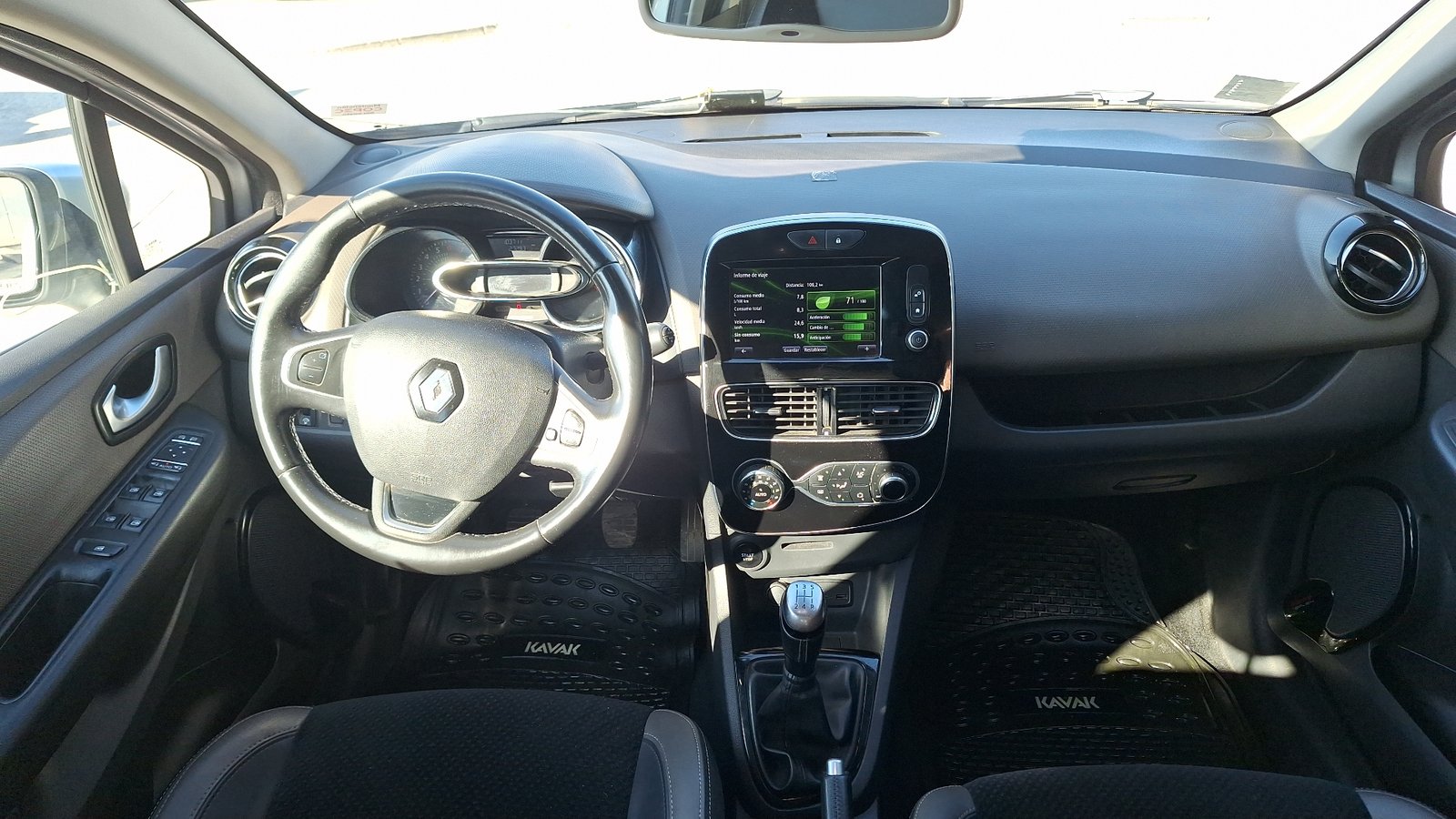 Renault Clio 2018 - Imagen 6 de 16