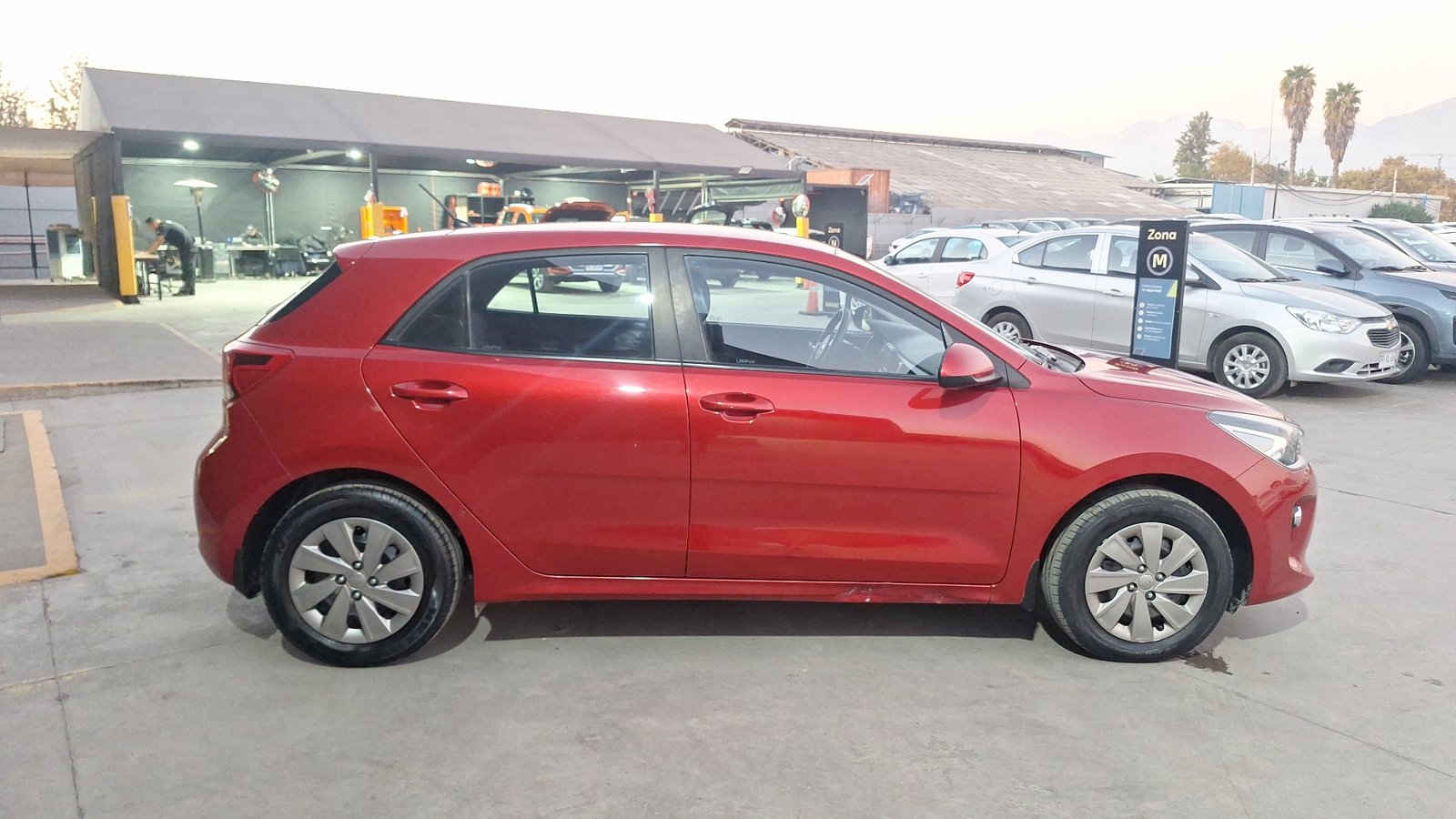 Kia RIO 5 2019 - Imagen 5 de 15