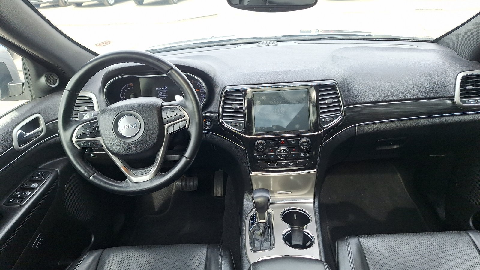 Jeep Grand Cherokee 2021 - Imagen 6 de 16