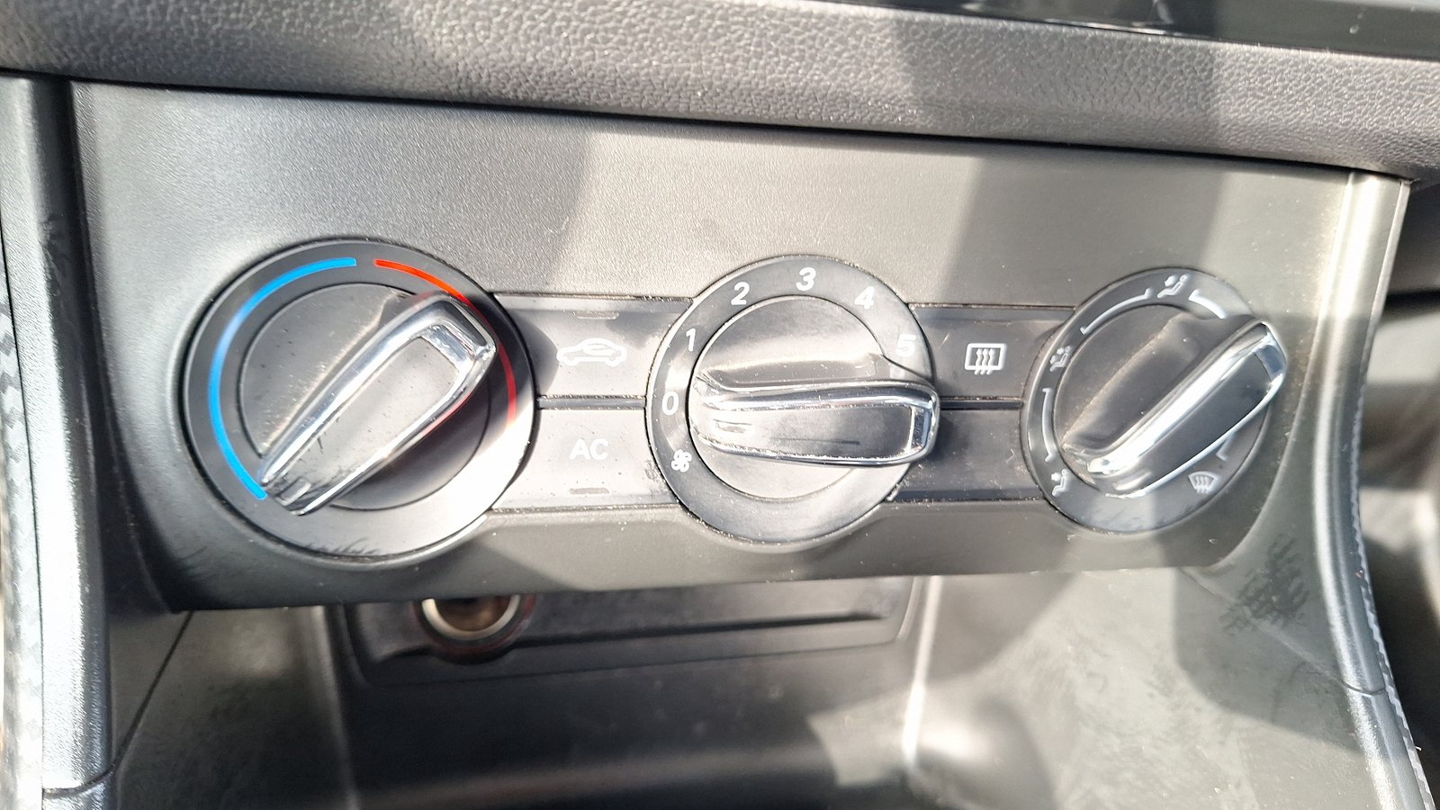 Mg Zs 2024 - Imagen 15 de 15