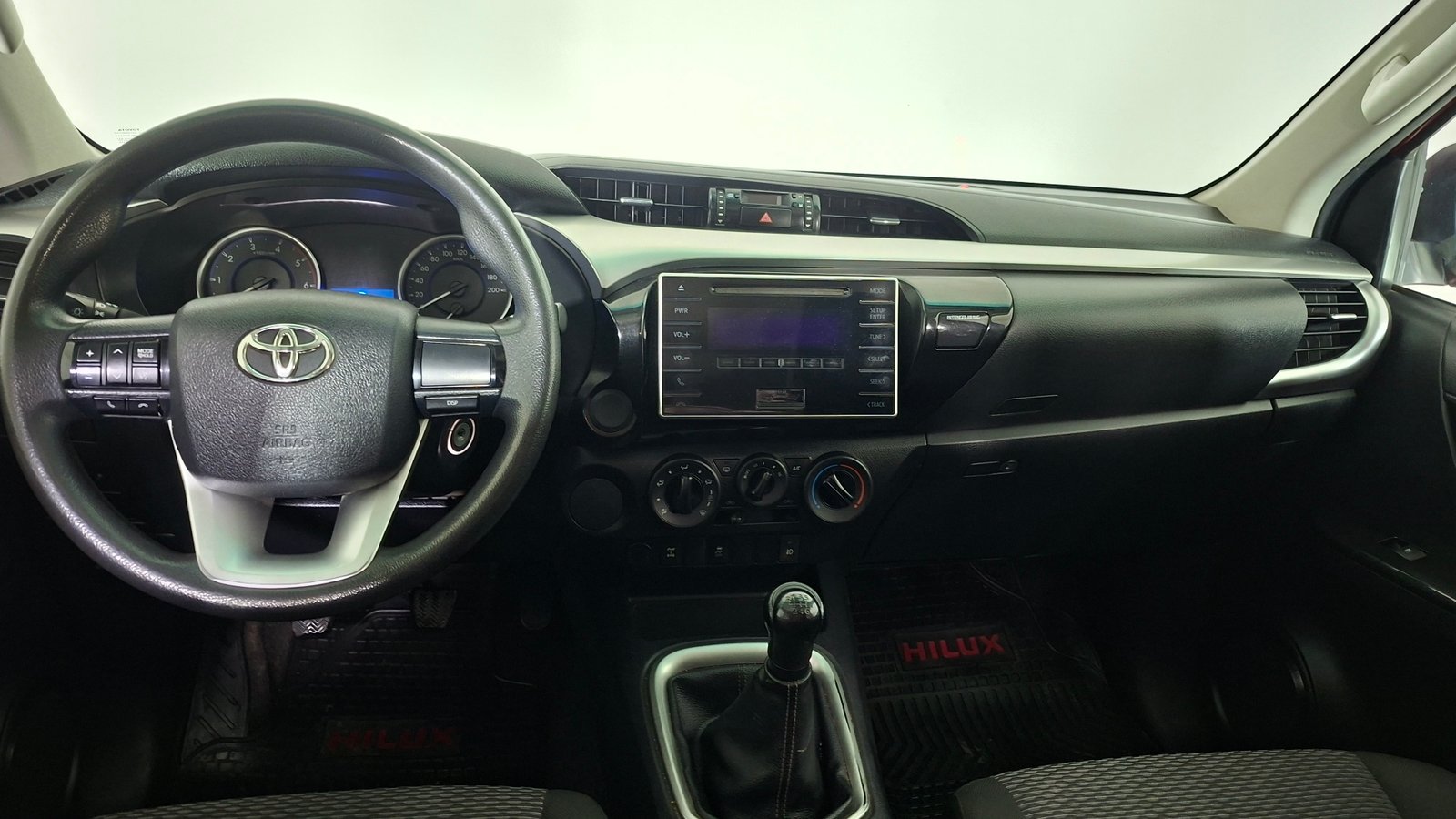 Toyota Hilux 2018 - Imagen 8 de 16