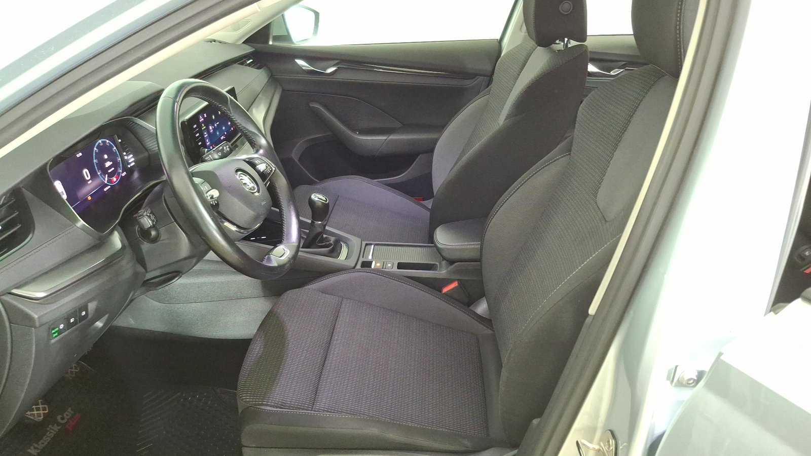Skoda Octavia 2022 - Imagen 13 de 16