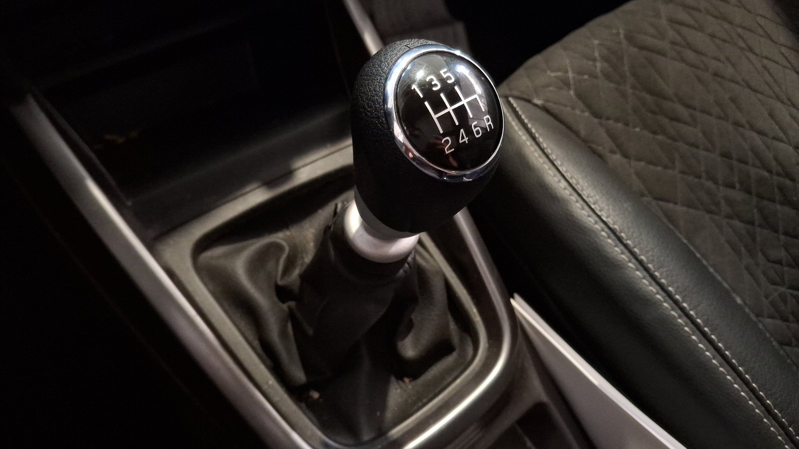 Suzuki Vitara 2022 - Imagen 12 de 18