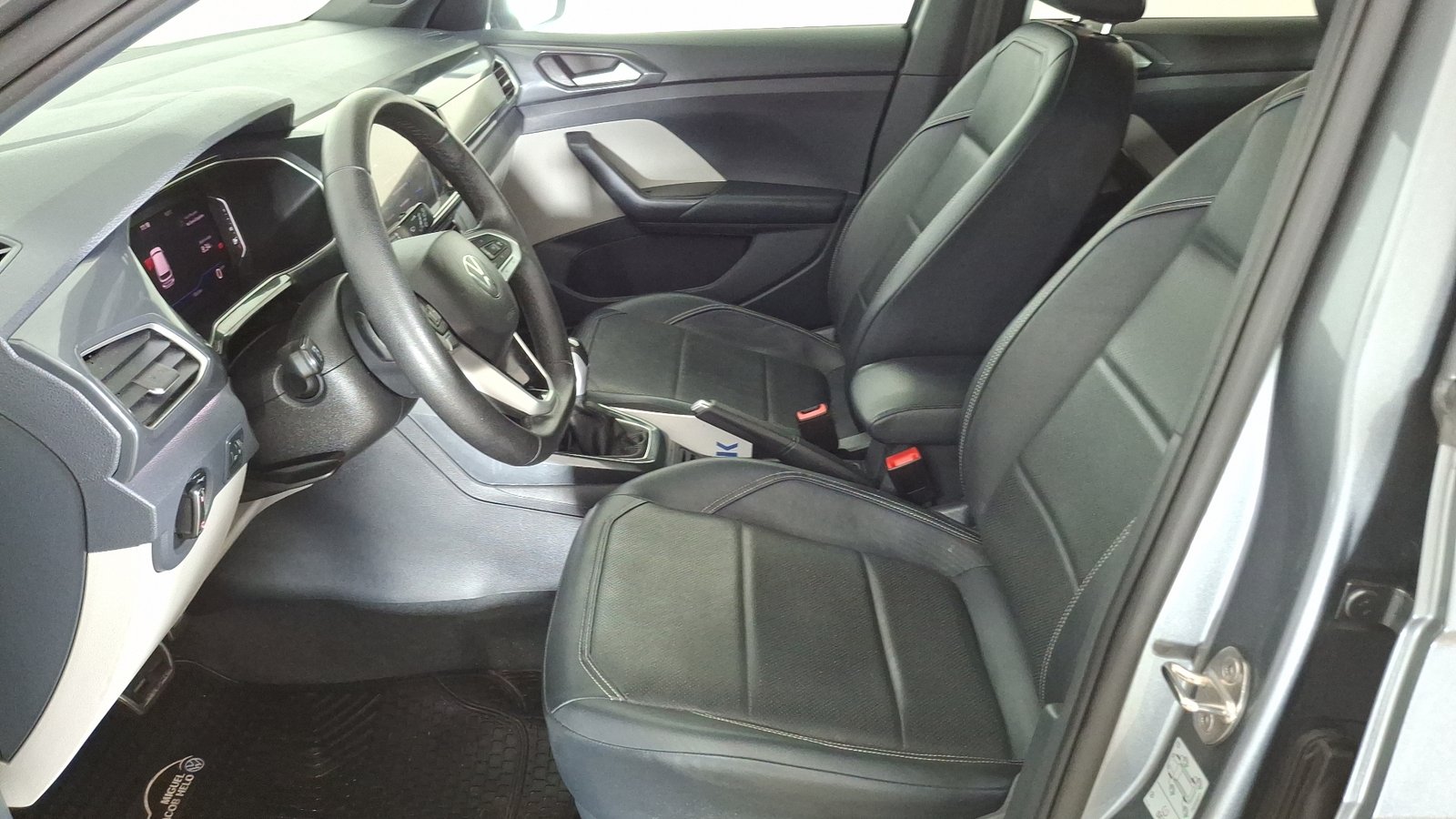 Volkswagen T-Cross 2024 - Imagen 13 de 16