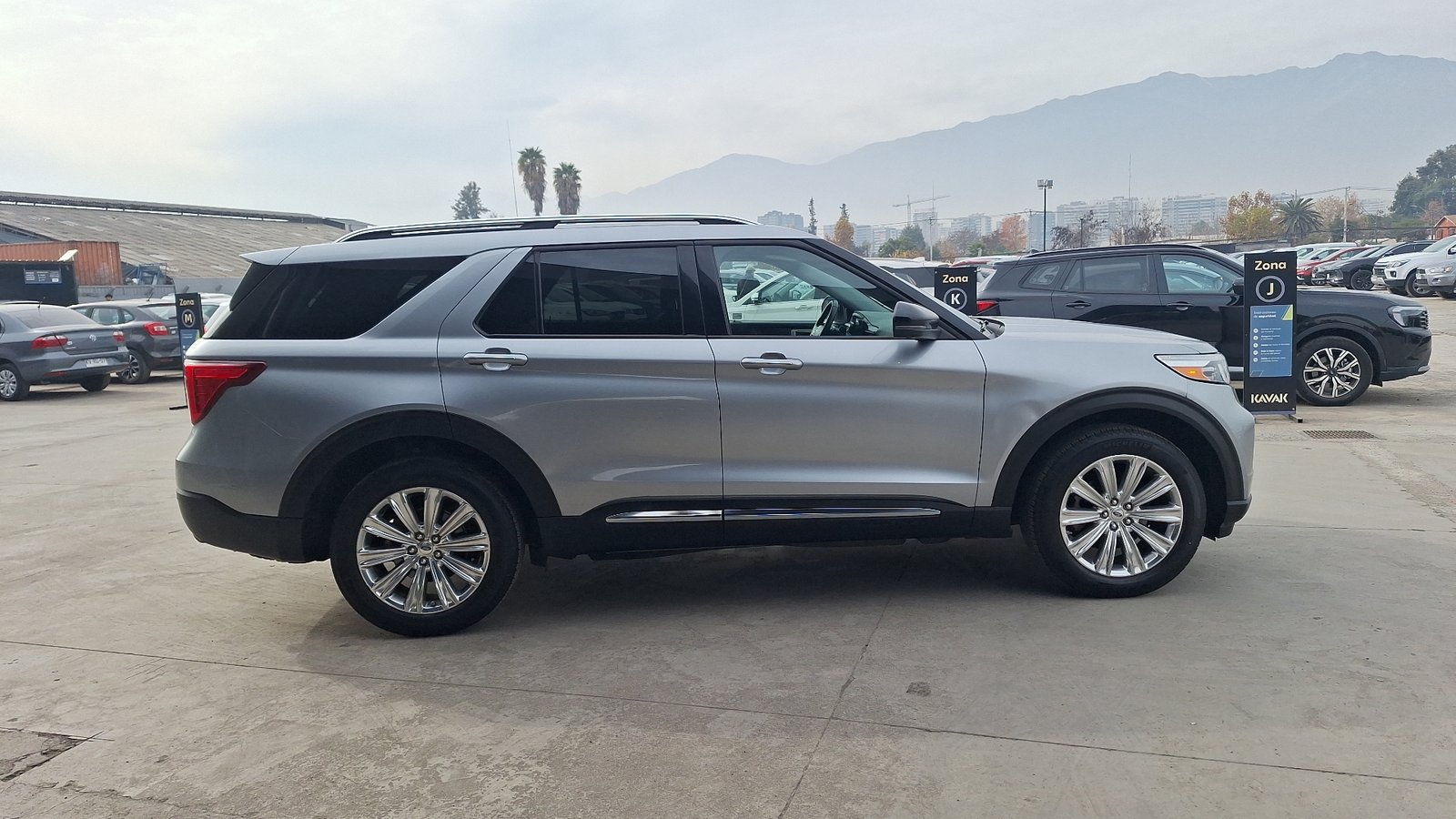 Ford Explorer 2021 - Imagen 5 de 17
