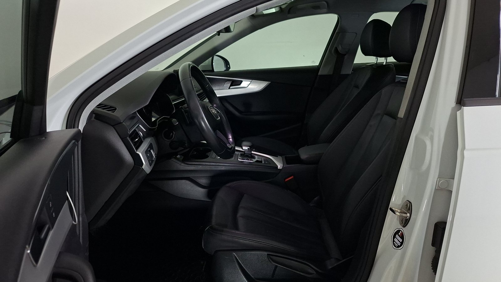 Audi A4 2018 - Imagen 14 de 17