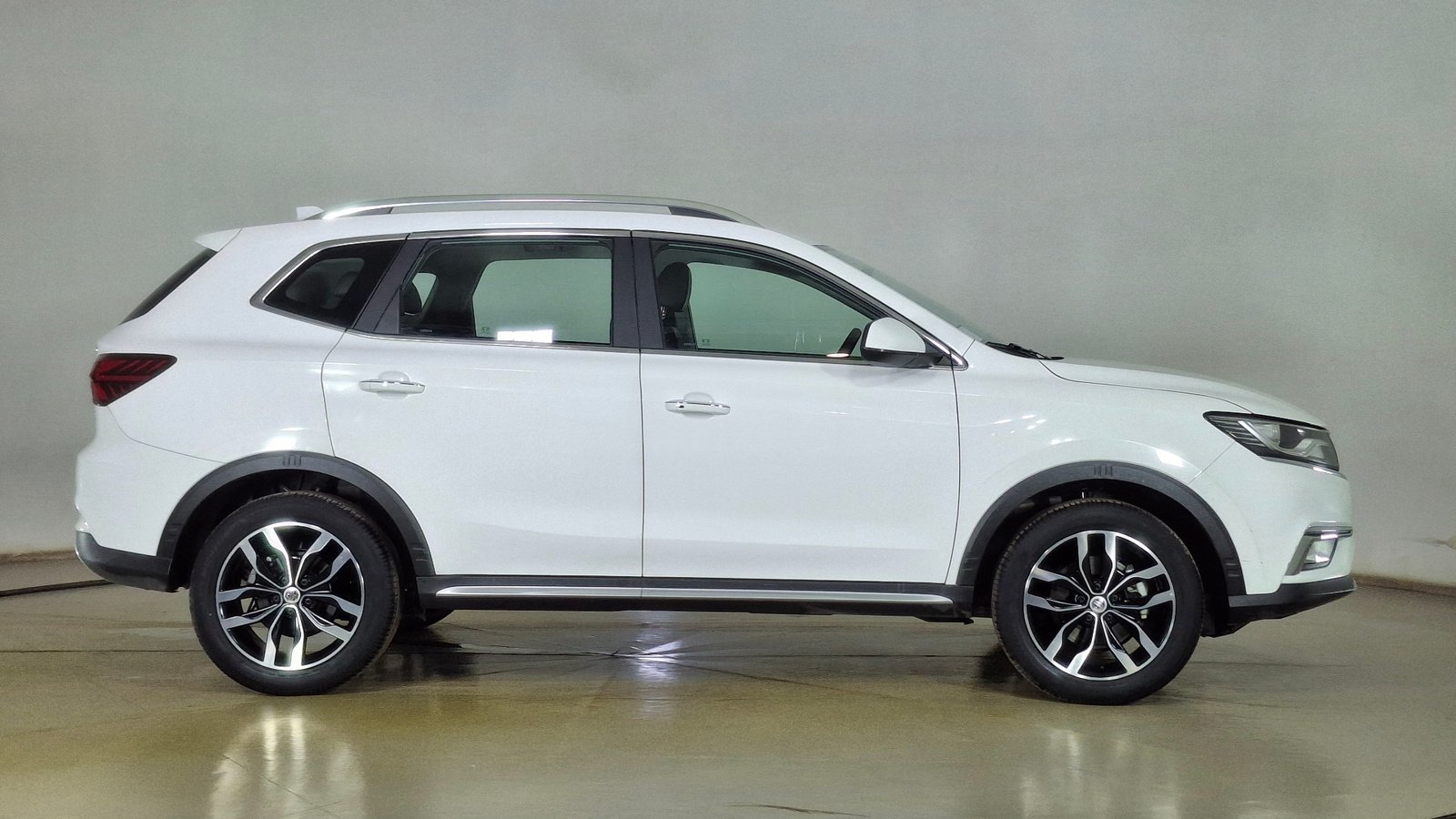 Mg RX5 2019 - Foto 4 de 16