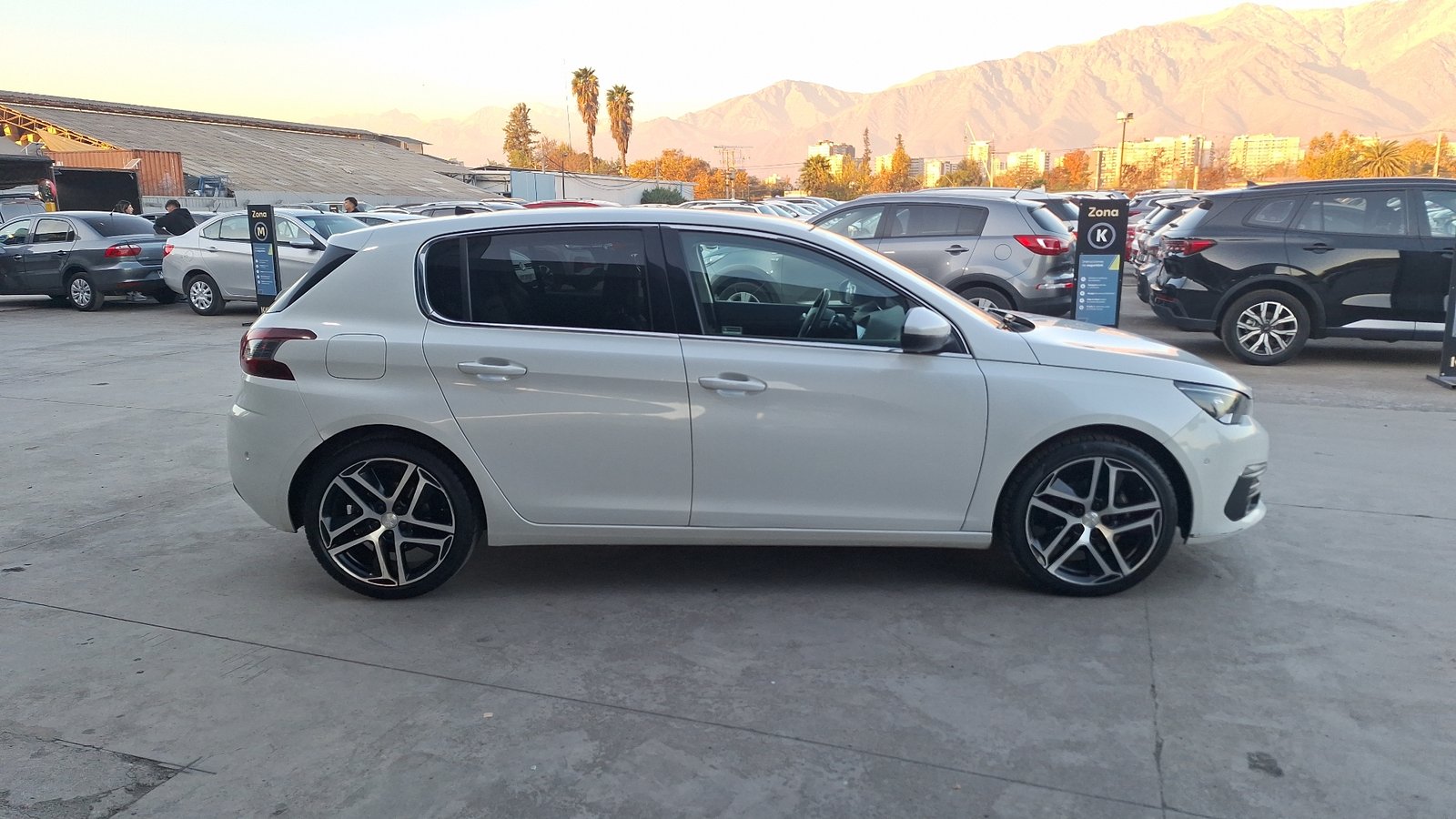 Peugeot 308 2019 - Imagen 5 de 16