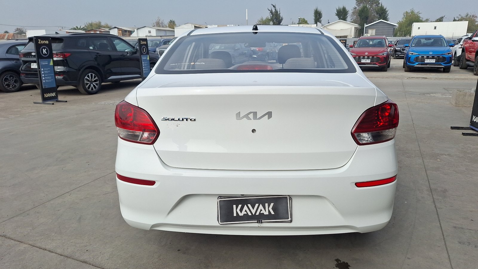 Kia Soluto 2022 - Imagen 3 de 15