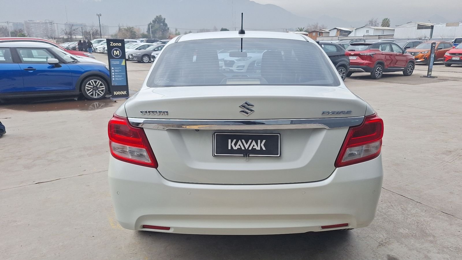 Suzuki Dzire 2022 - Imagen 3 de 15