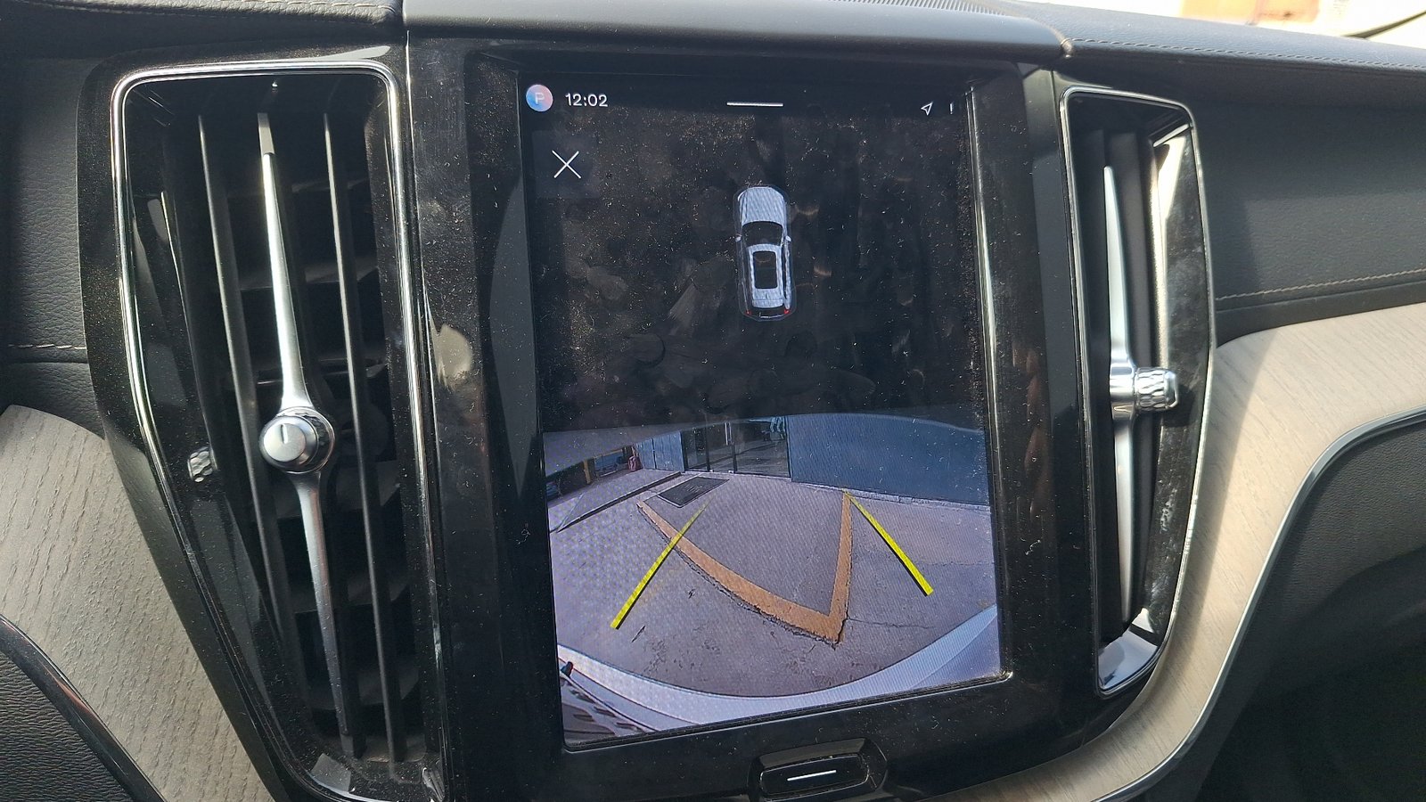 Volvo XC60 2022 - Imagen 12 de 16