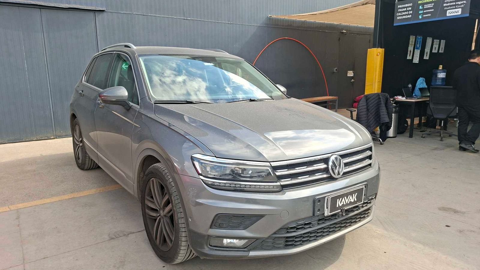 Volkswagen Tiguan 2019 - Imagen 4 de 4