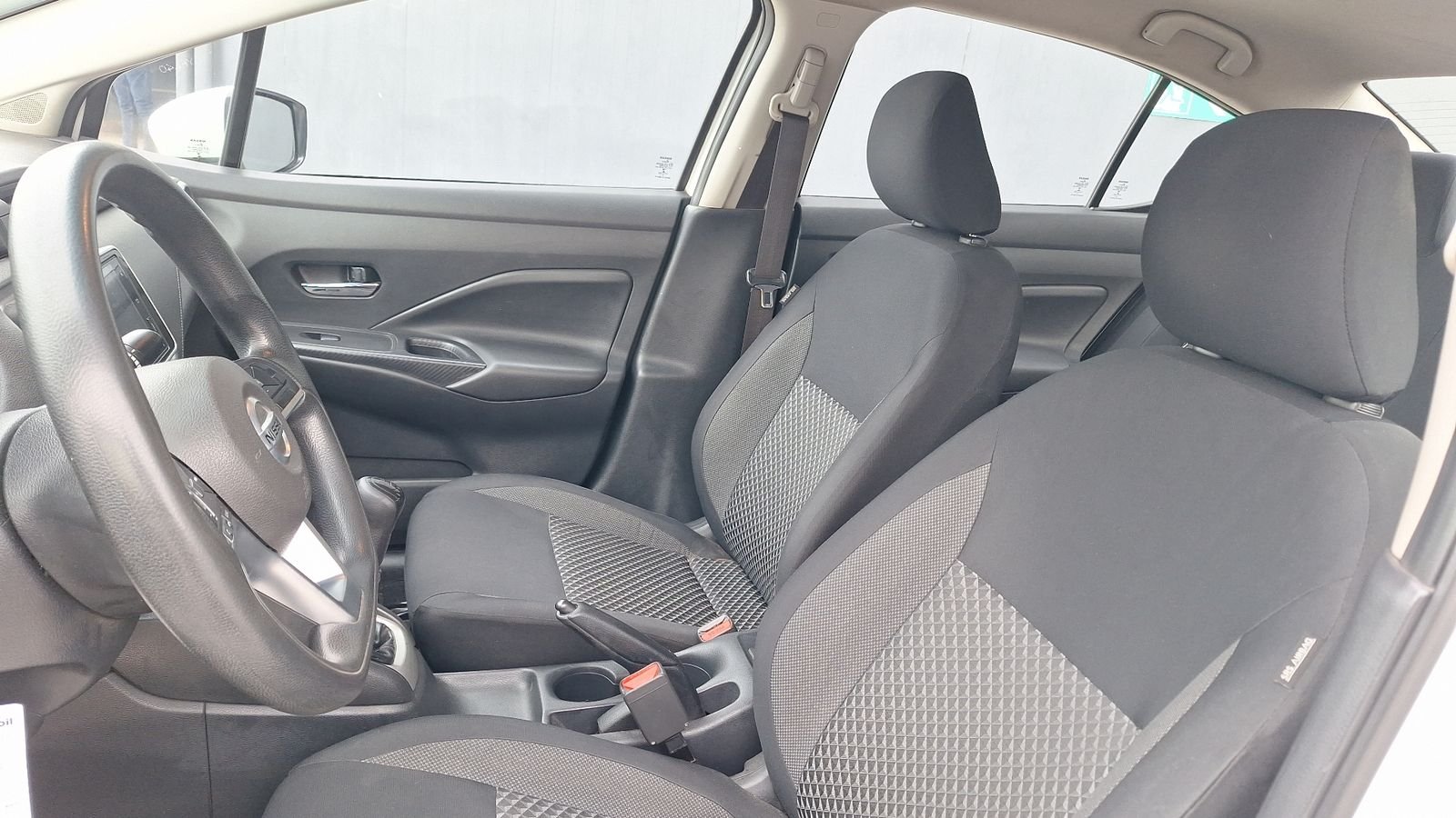 Nissan Versa 2020 - Imagen 13 de 14