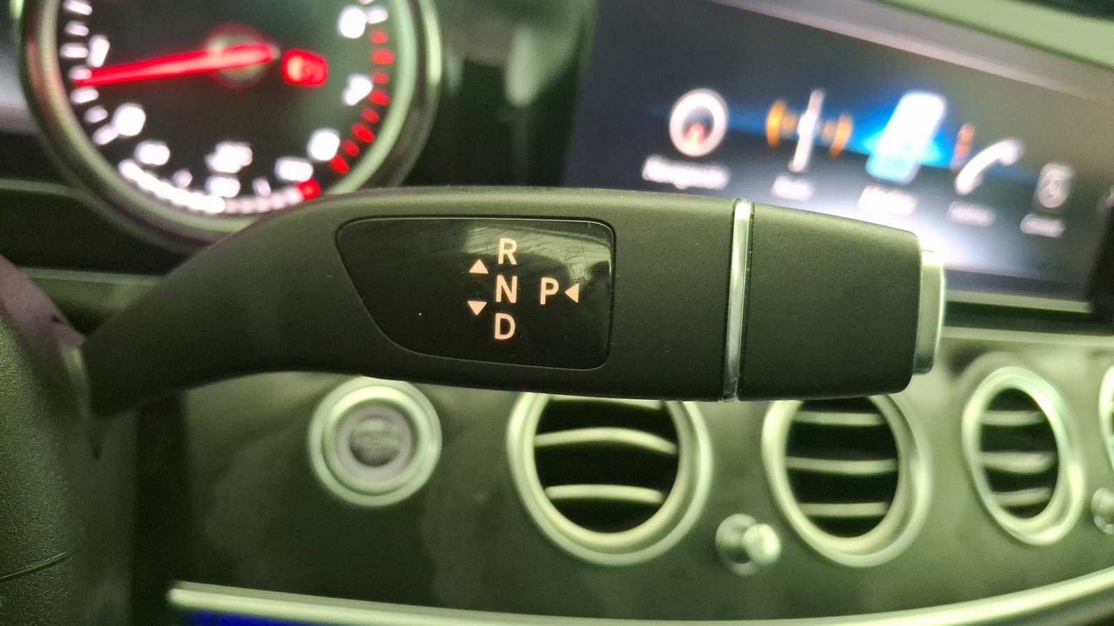 Mercedes Benz Clase E 2019 - Imagen 11 de 16
