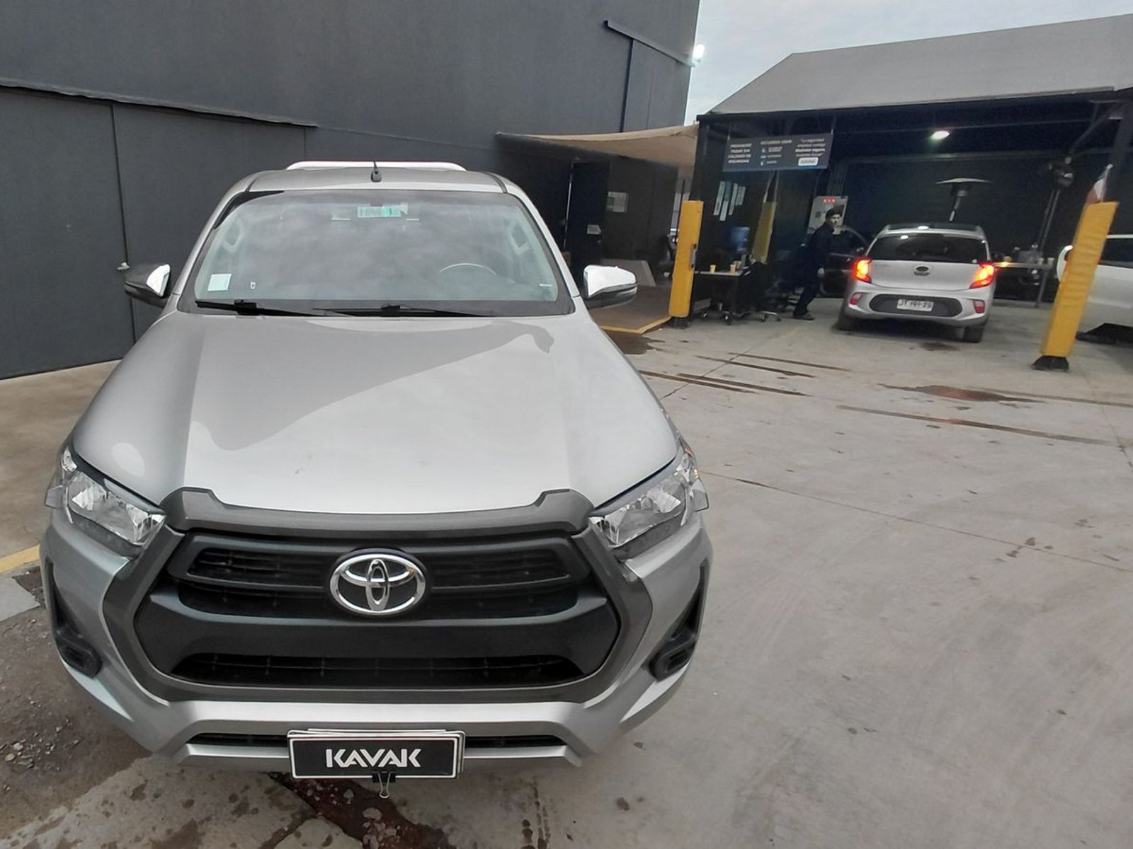Toyota Hilux 2021 - Foto 2 de 4