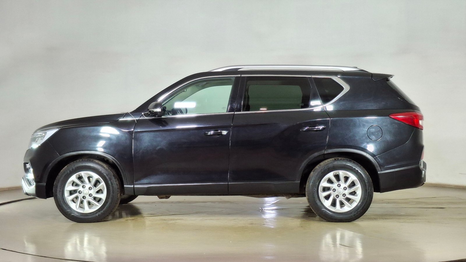 Ssangyong Rexton 2019 - Imagen 7 de 17