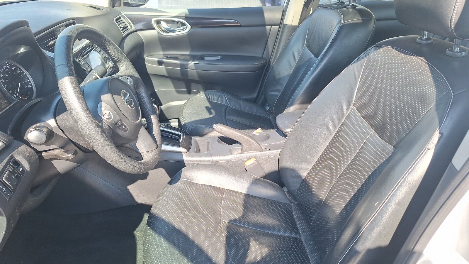 Nissan Sentra 2019 - Imagen 15 de 16