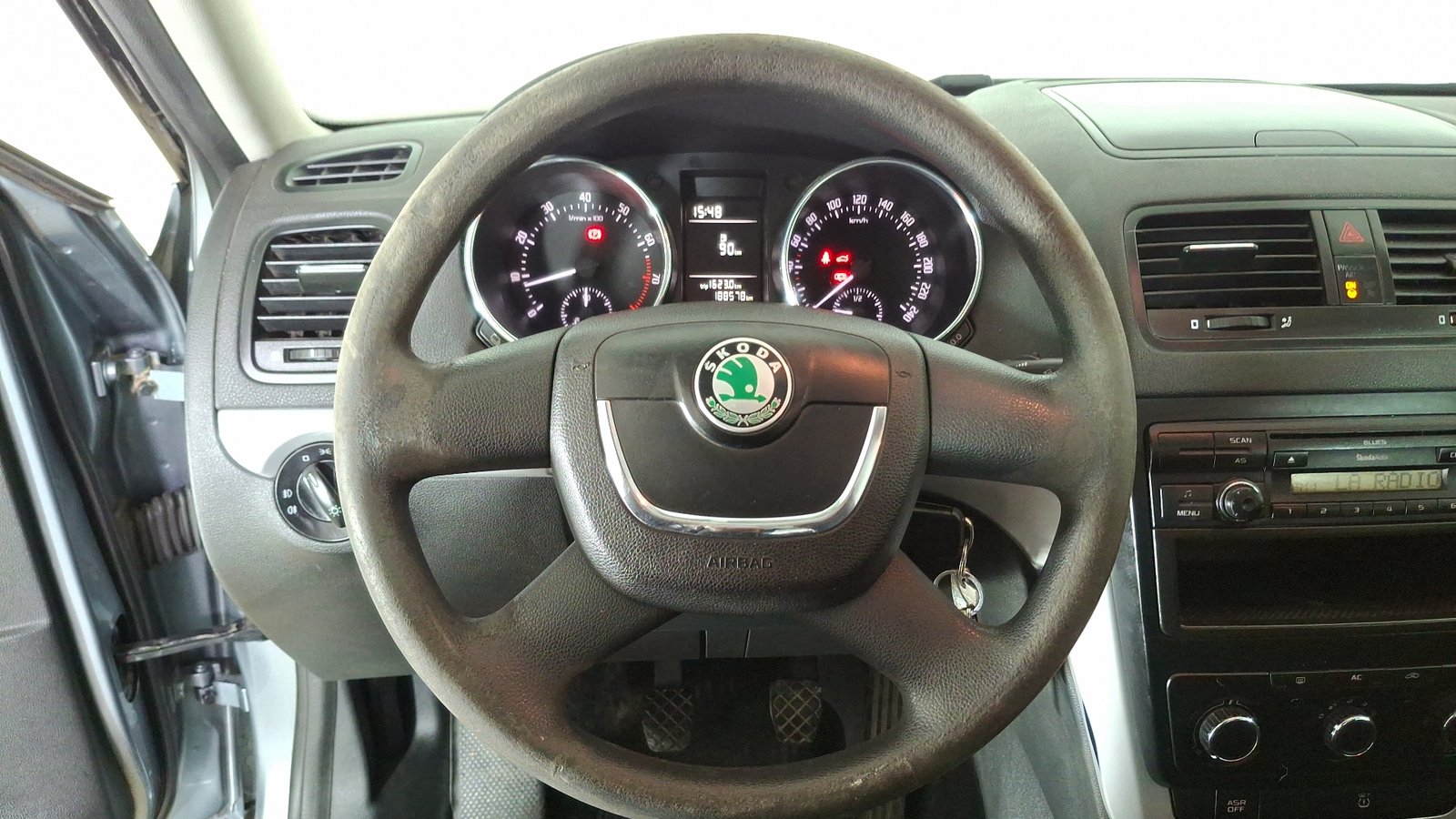Skoda Yeti 2012 - Imagen 8 de 15