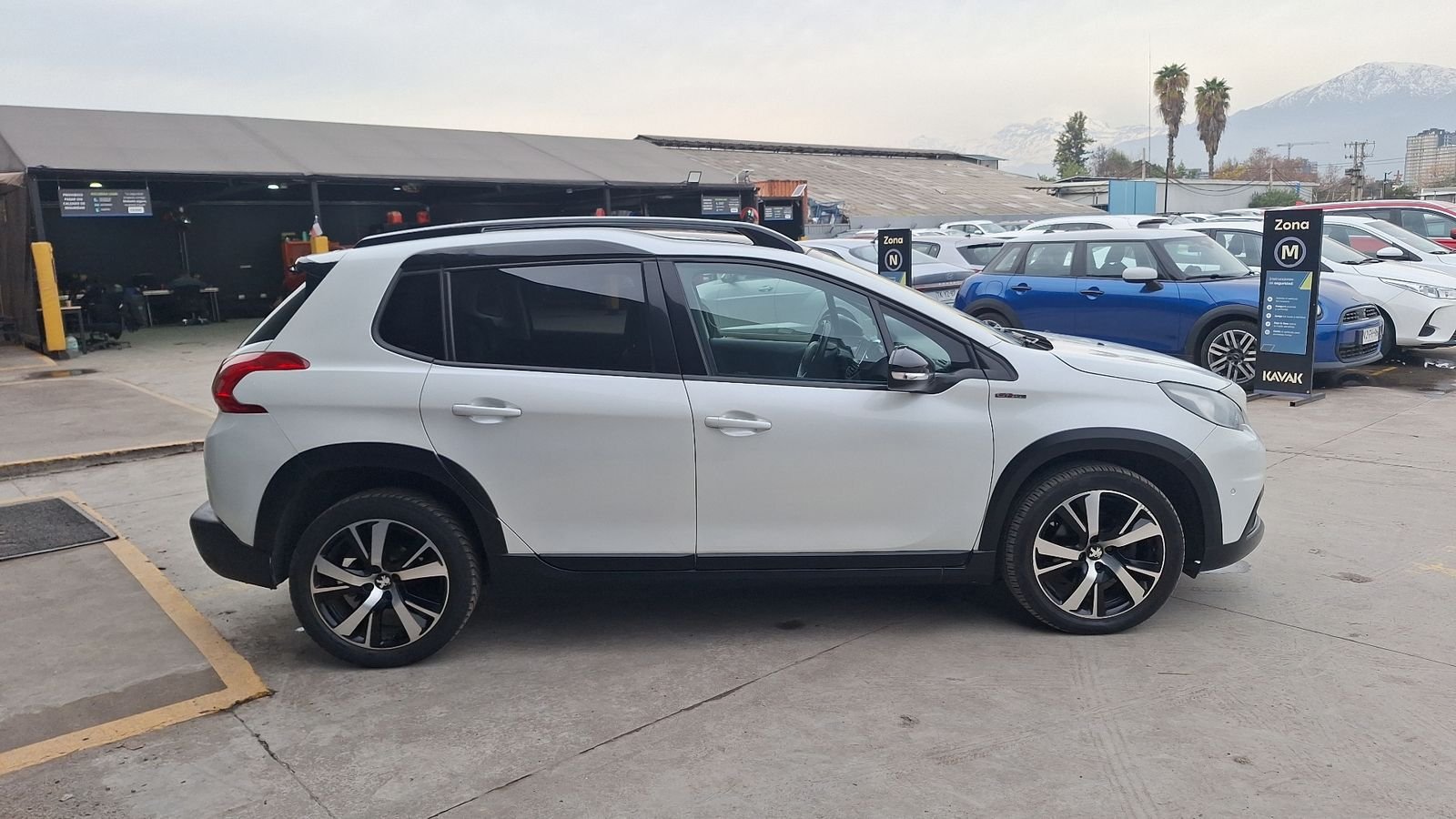 Peugeot 2008 2019 - Imagen 5 de 16