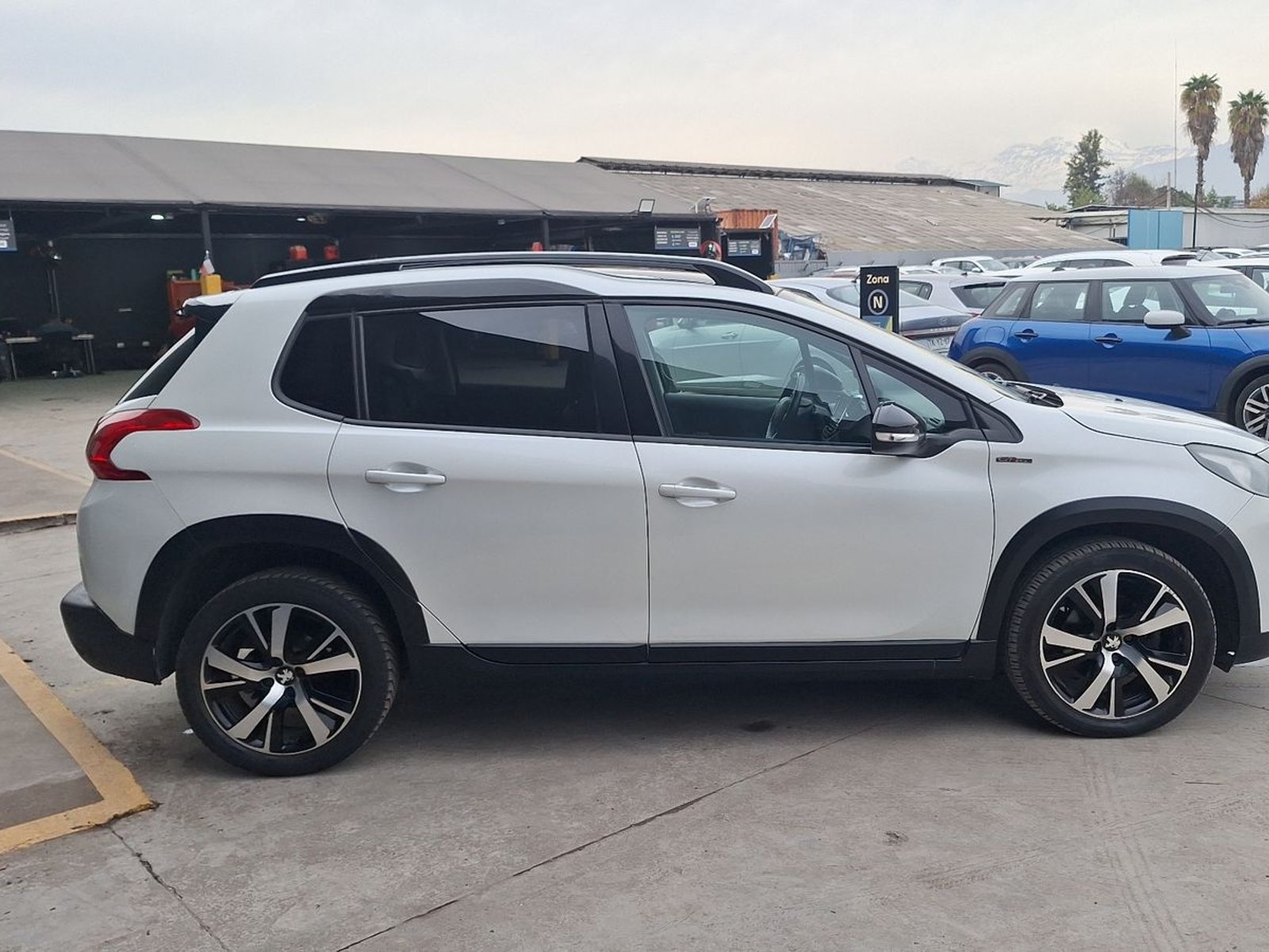 Peugeot 2008 2019 - Foto 5 de 16