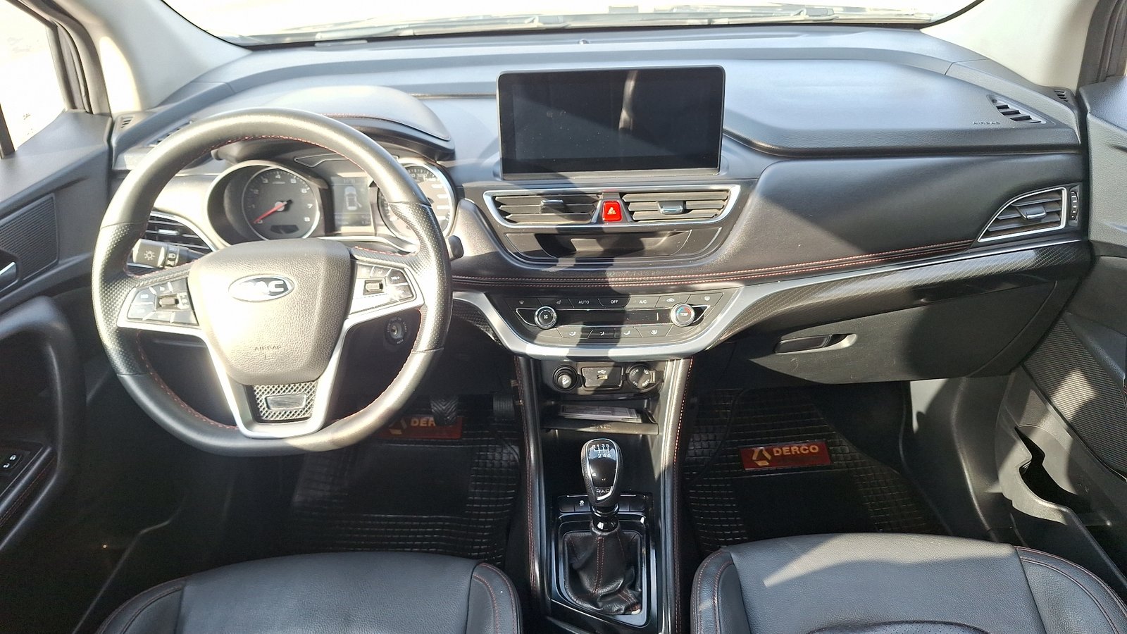 Jac JS3 2023 - Imagen 6 de 16