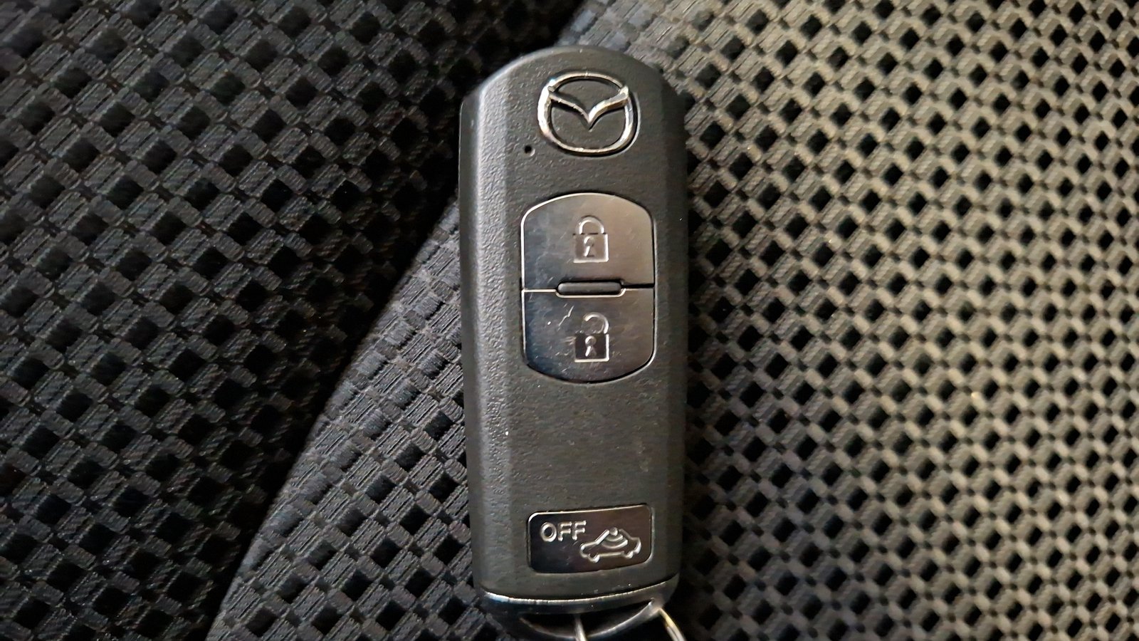 Mazda Mazda 3 2018 - Imagen 15 de 16