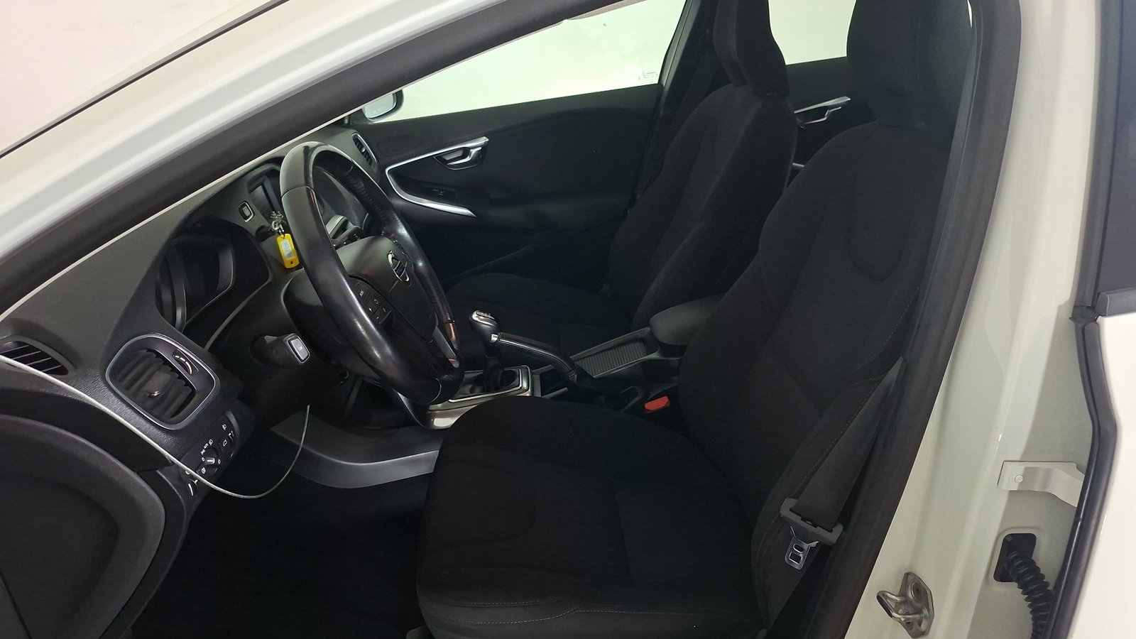 Volvo V40 2016 - Imagen 13 de 16